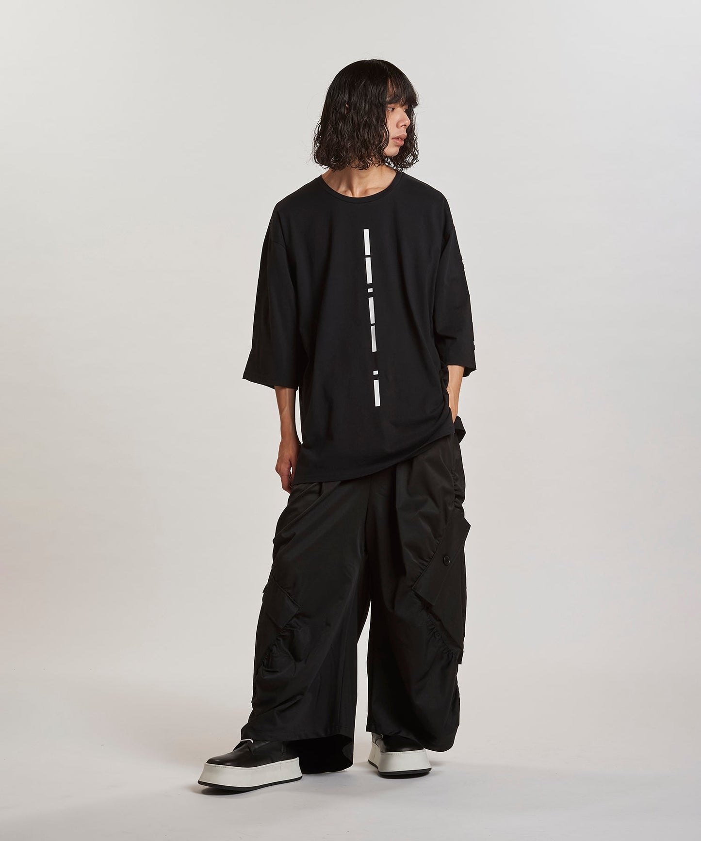 BLACK Model:H180cm