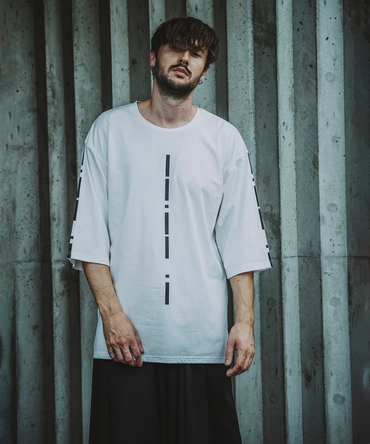 WHITE Model:H182cm