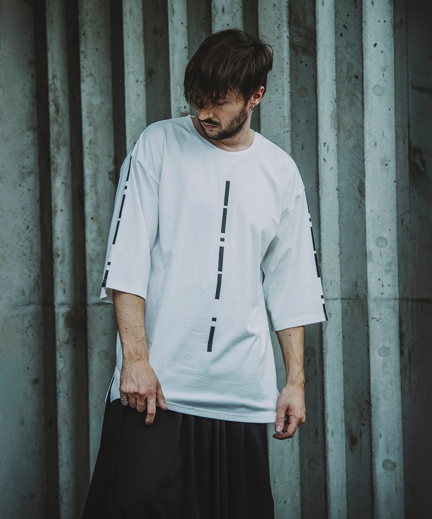 WHITE Model:H182cm