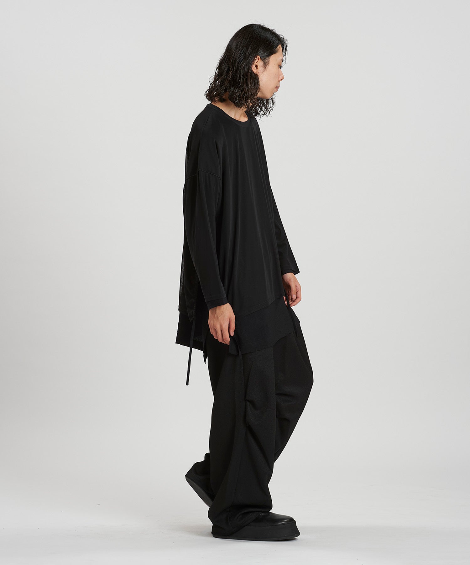 BLACK Model:H180cm