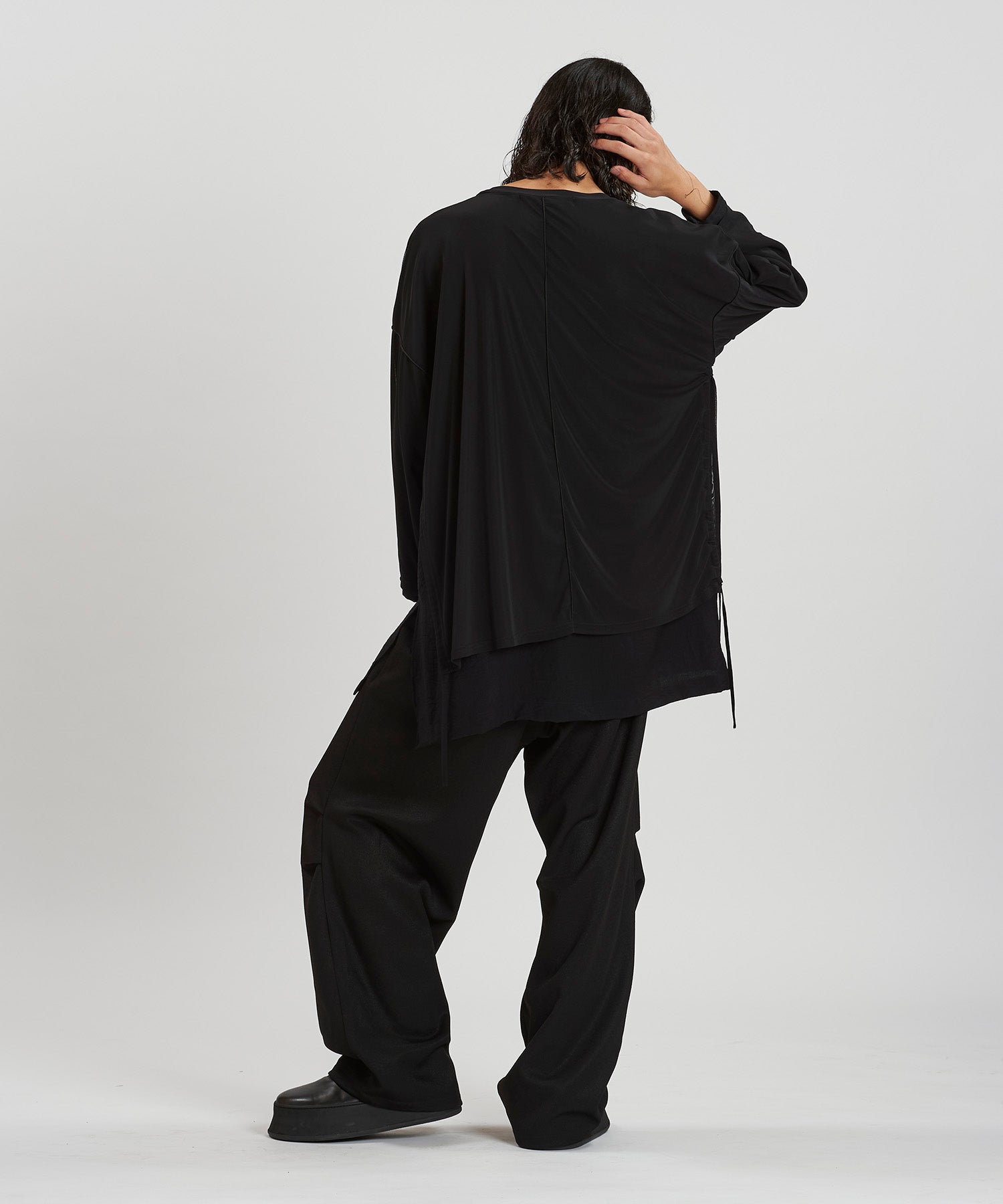 BLACK Model:H180cm