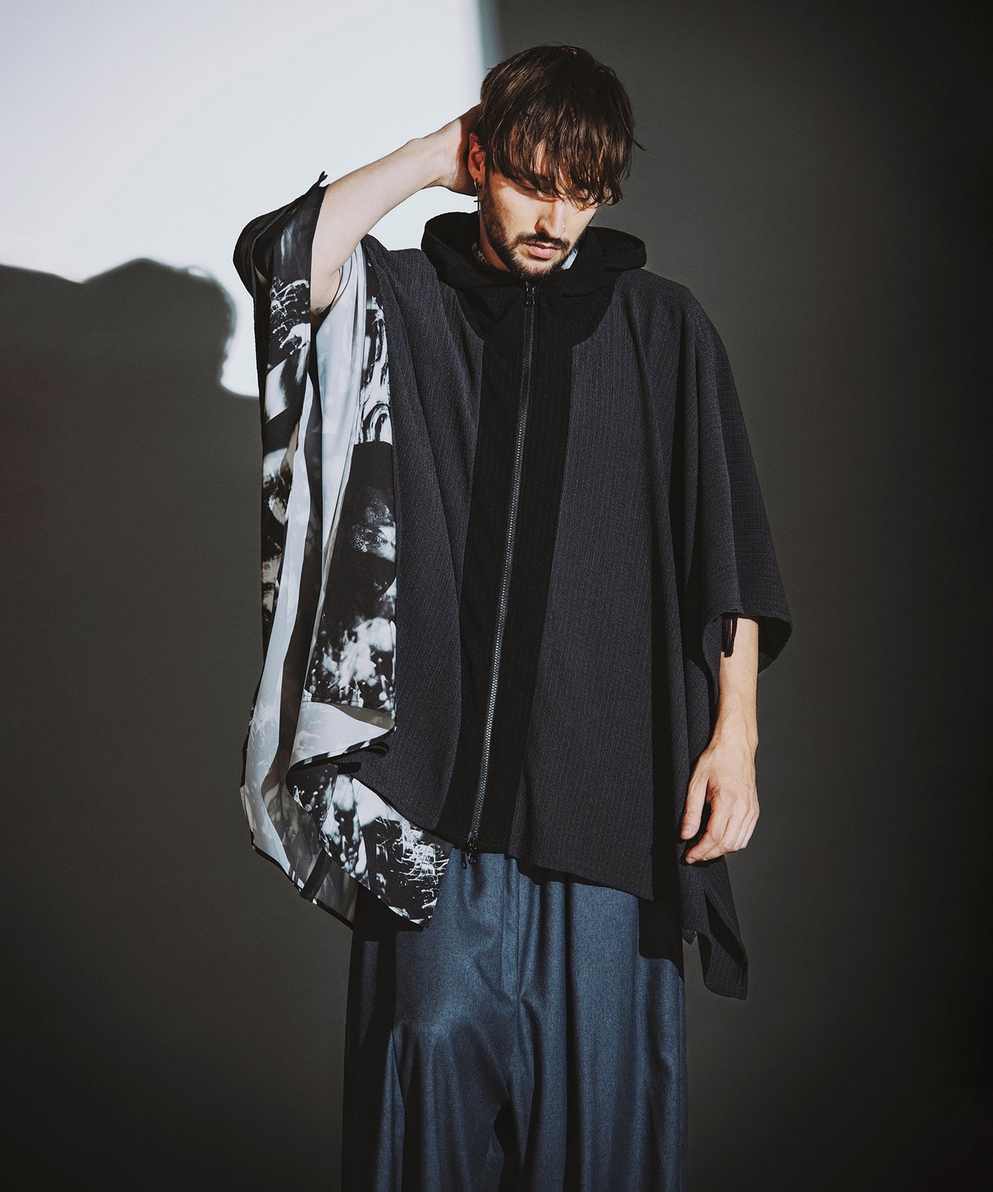 GRAY Model:H182cm