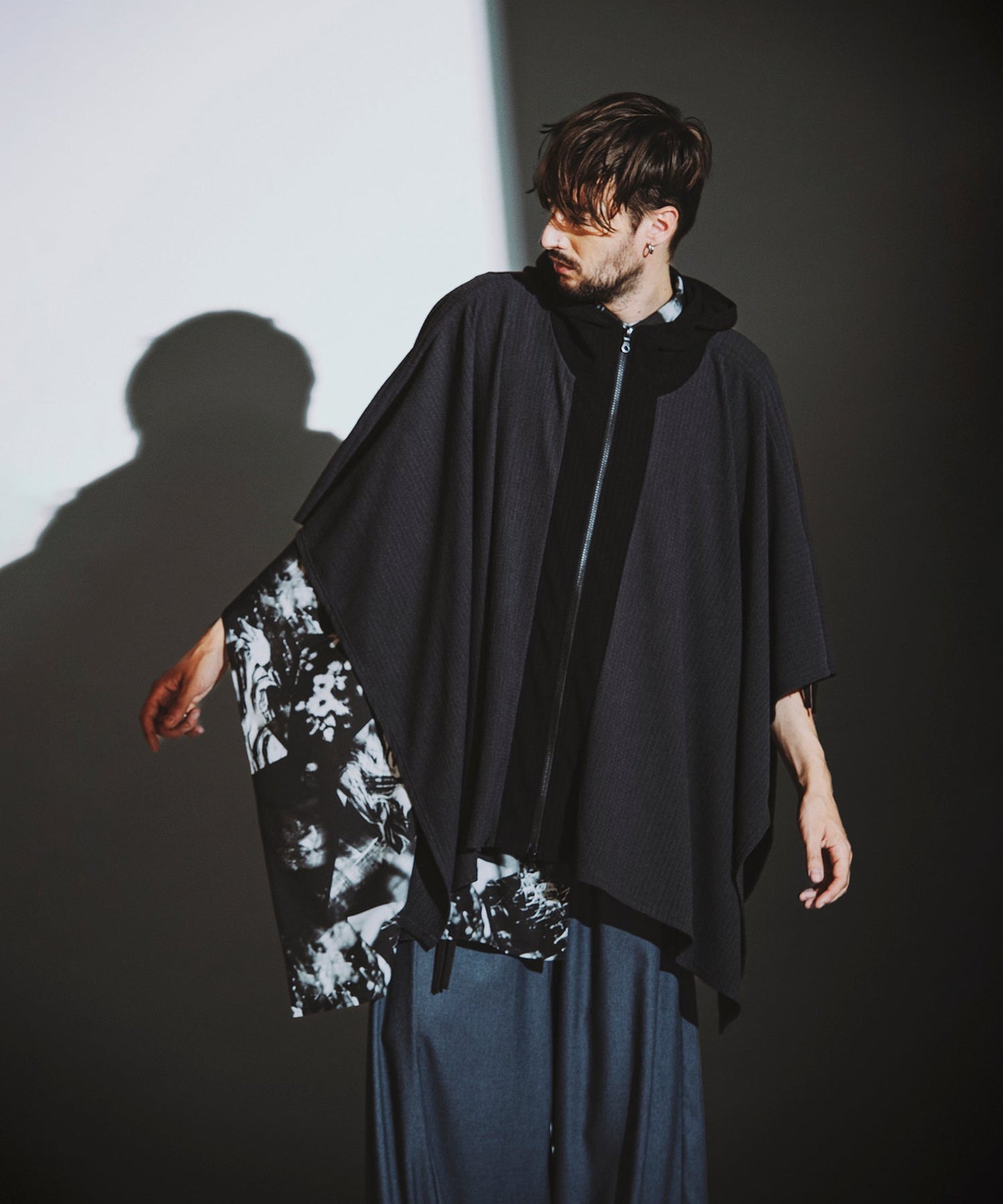 GRAY Model:H182cm