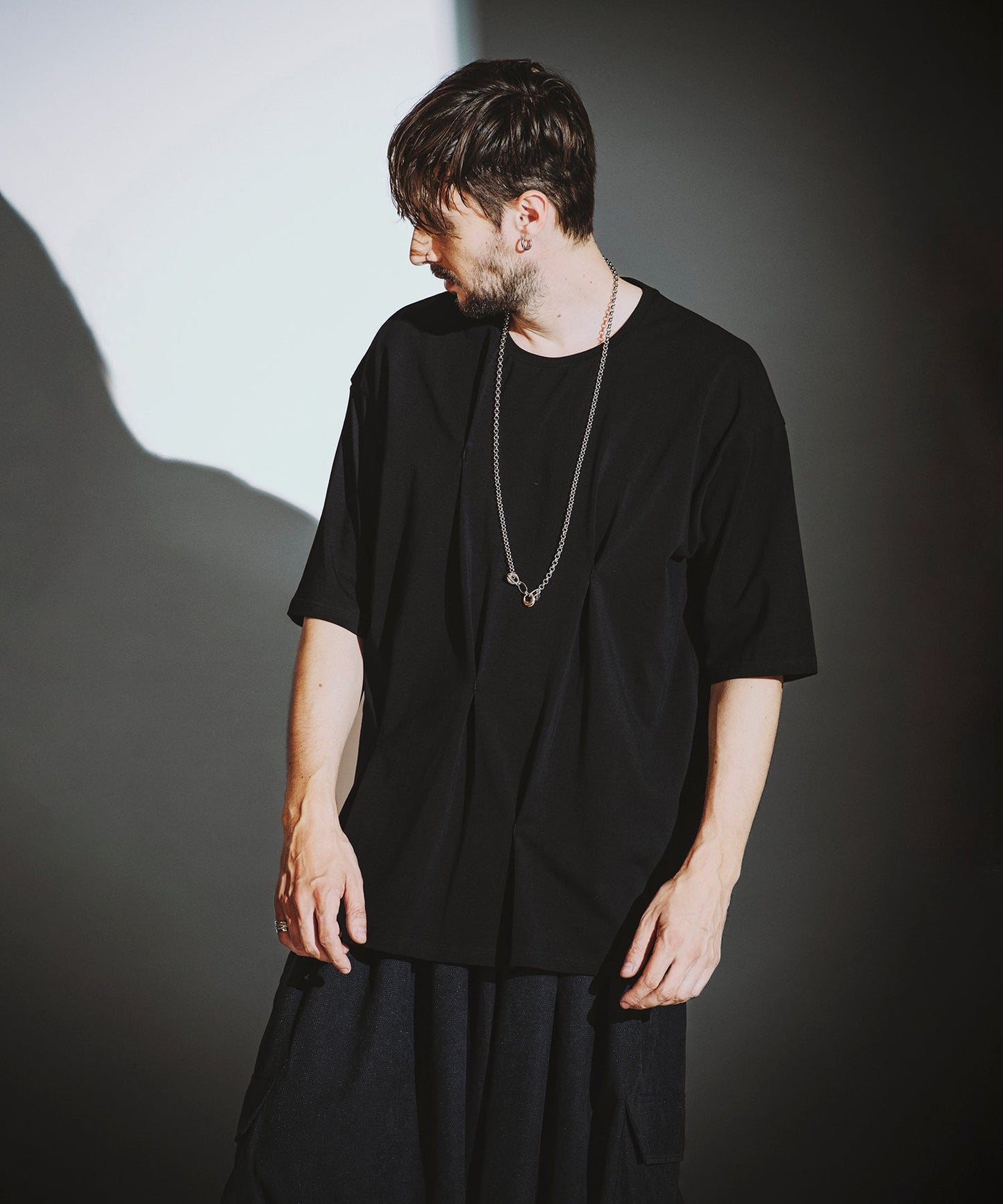 BLACK Model:H182cm