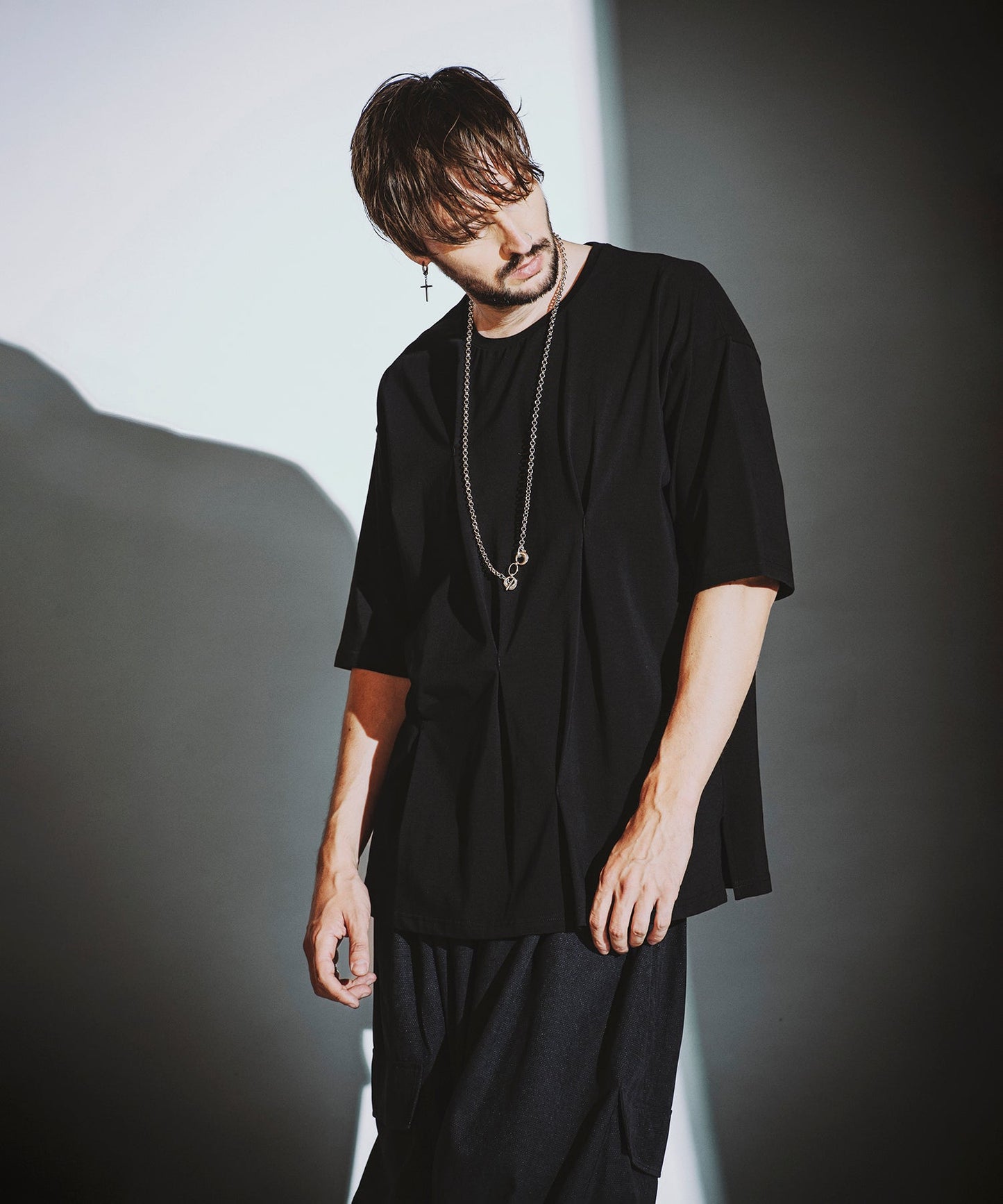 BLACK Model:H182cm