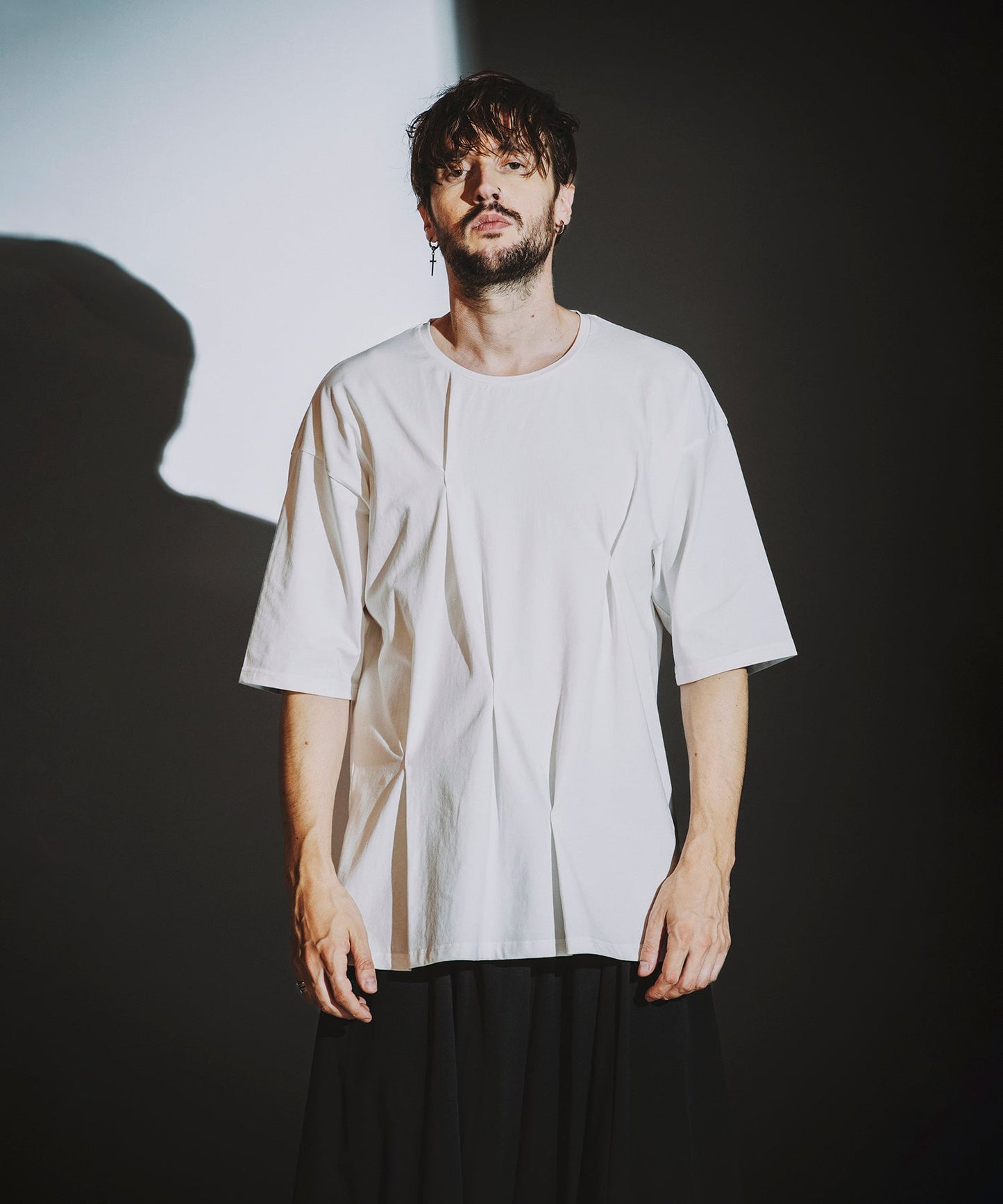 WHITE Model:H182cm