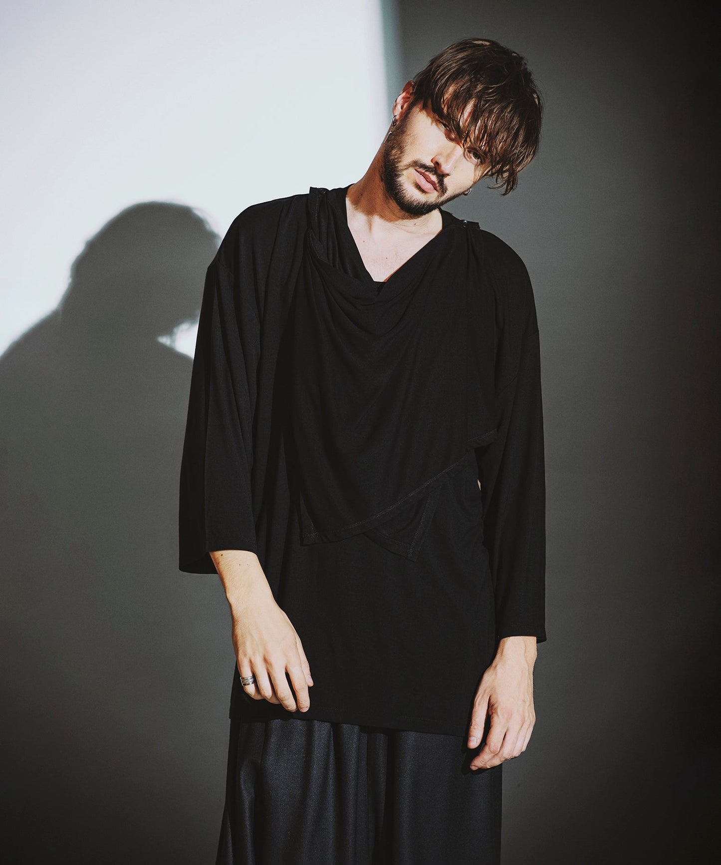 BLACK Model:H182cm