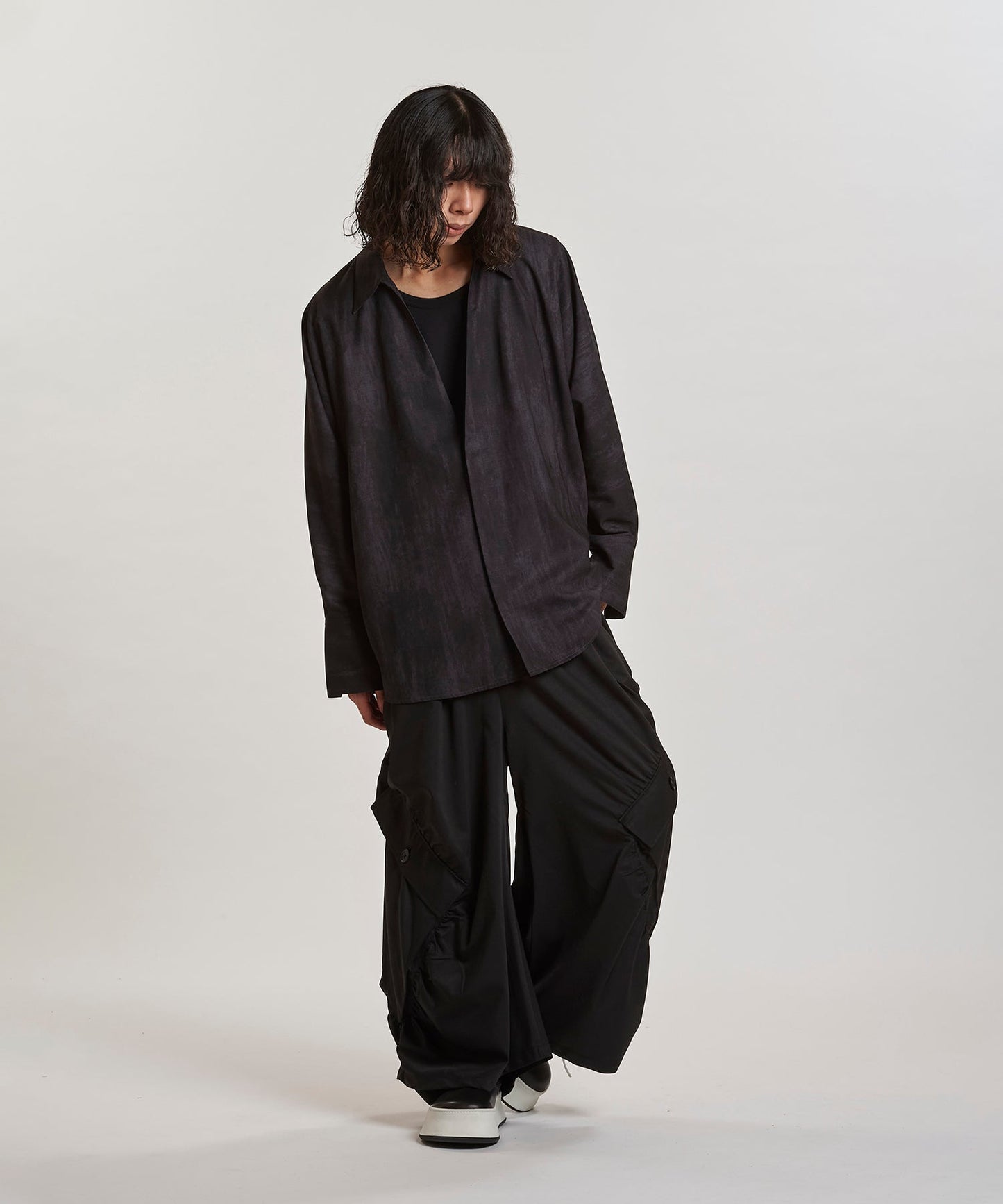 BLACK Model:H180cm