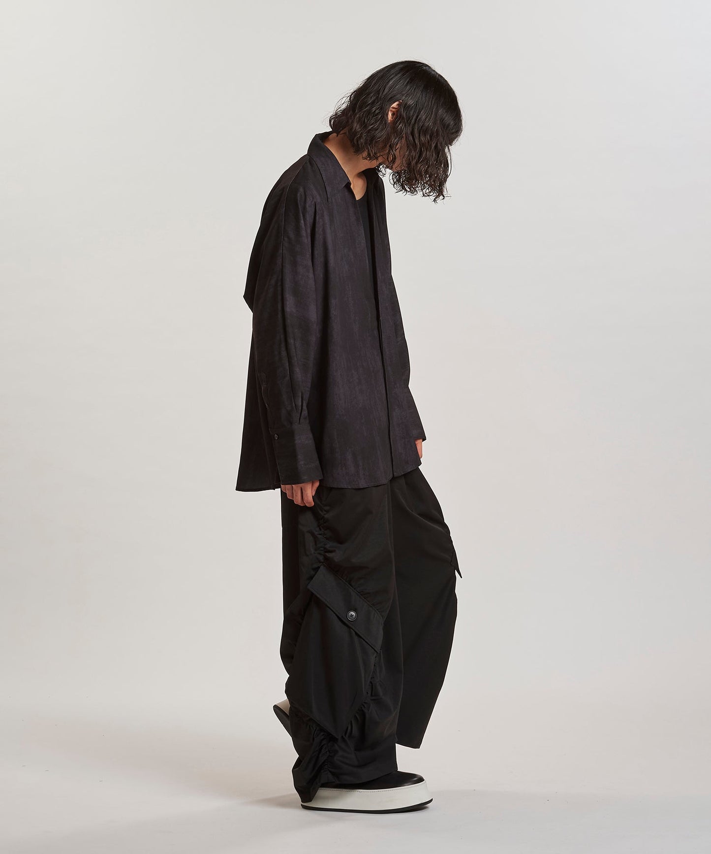 BLACK Model:H180cm