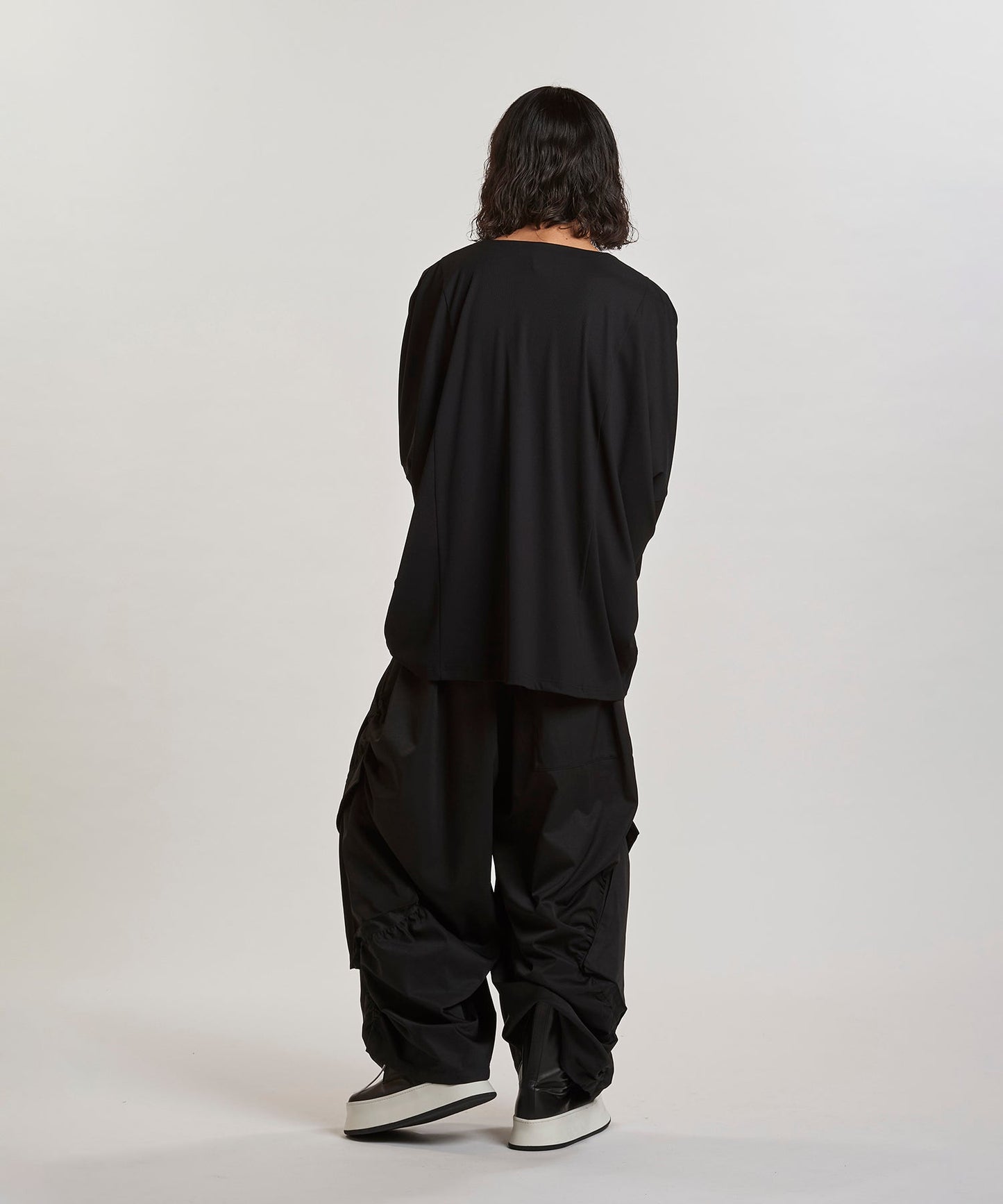 BLACK Model:H180cm