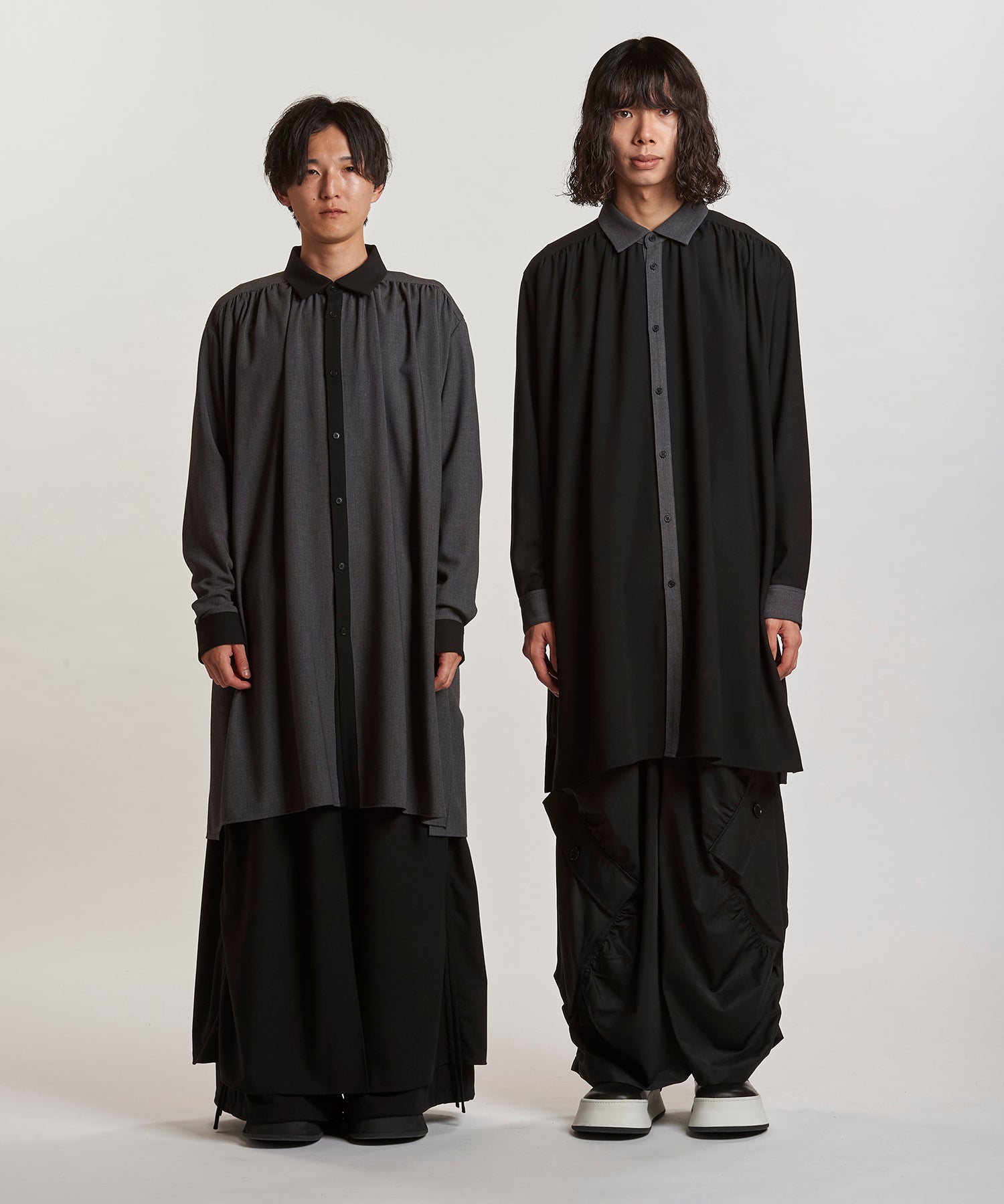 GRAY×BLACK Model:H169cm / BLACK×GRAY Model:H180cm