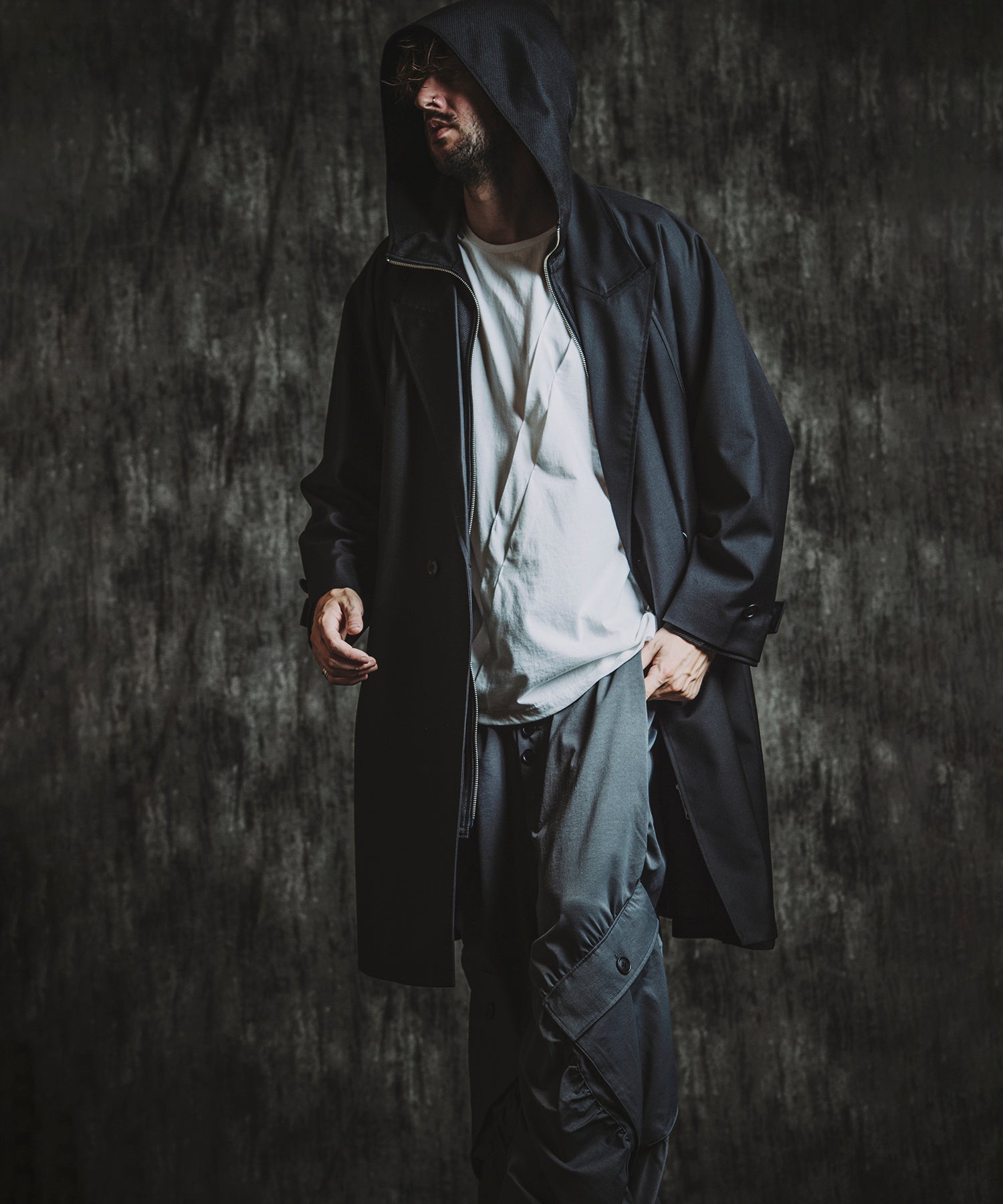BLACK Model:H182cm