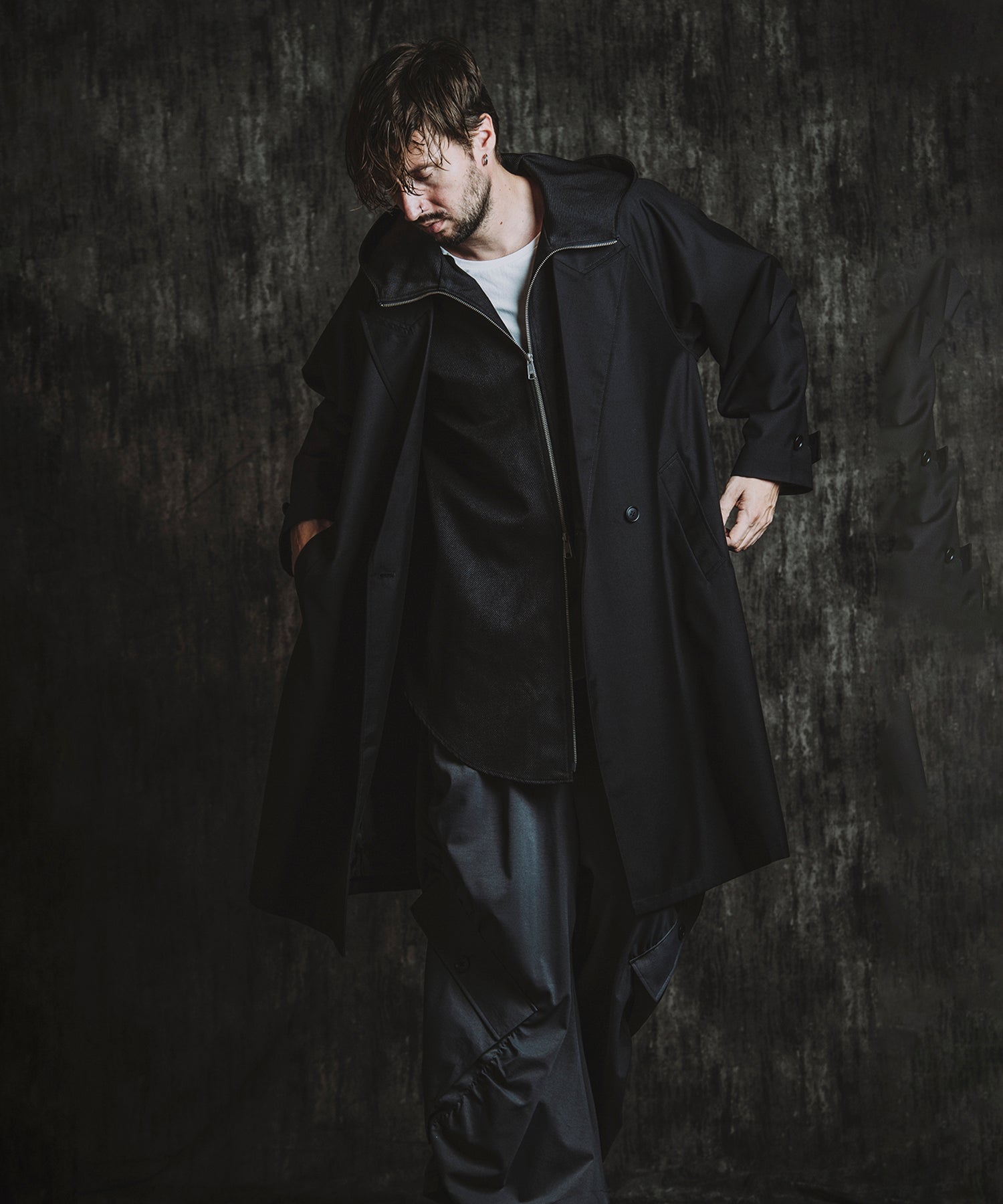 BLACK Model:H182cm