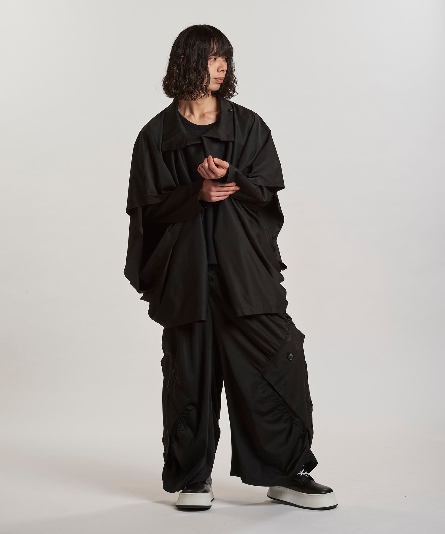 BLACK Model:H180cm