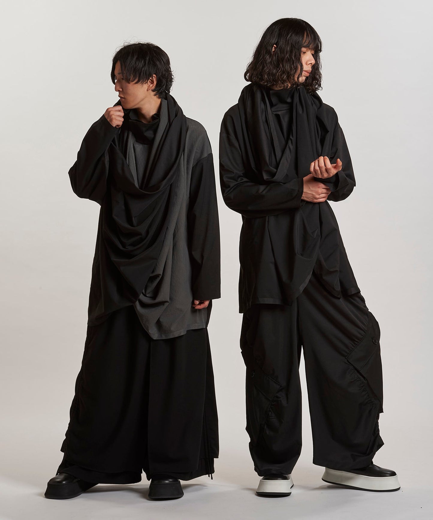 MIX Model:H169cm / BLACK Model:H180cm