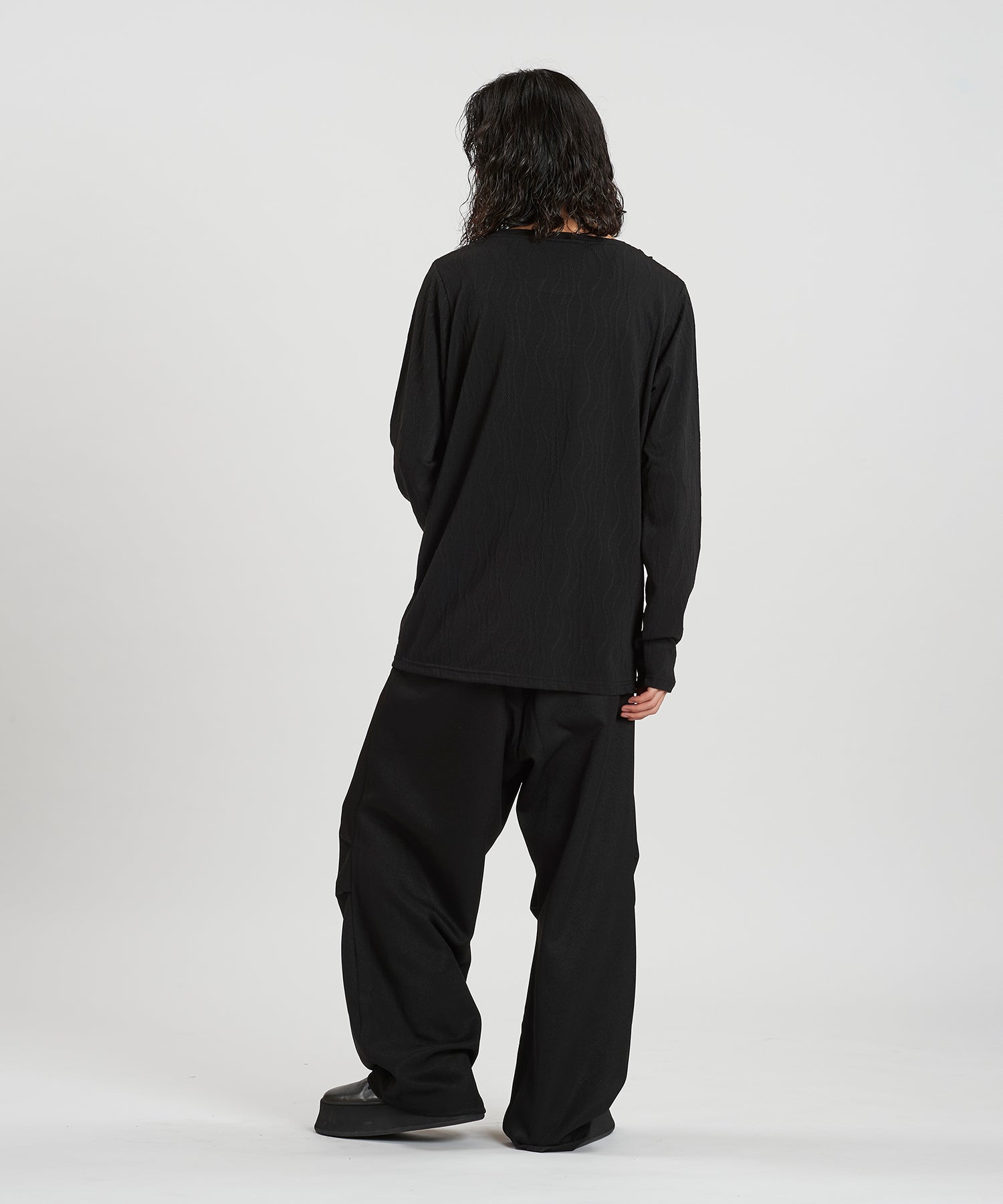 BLACK Model:H180cm