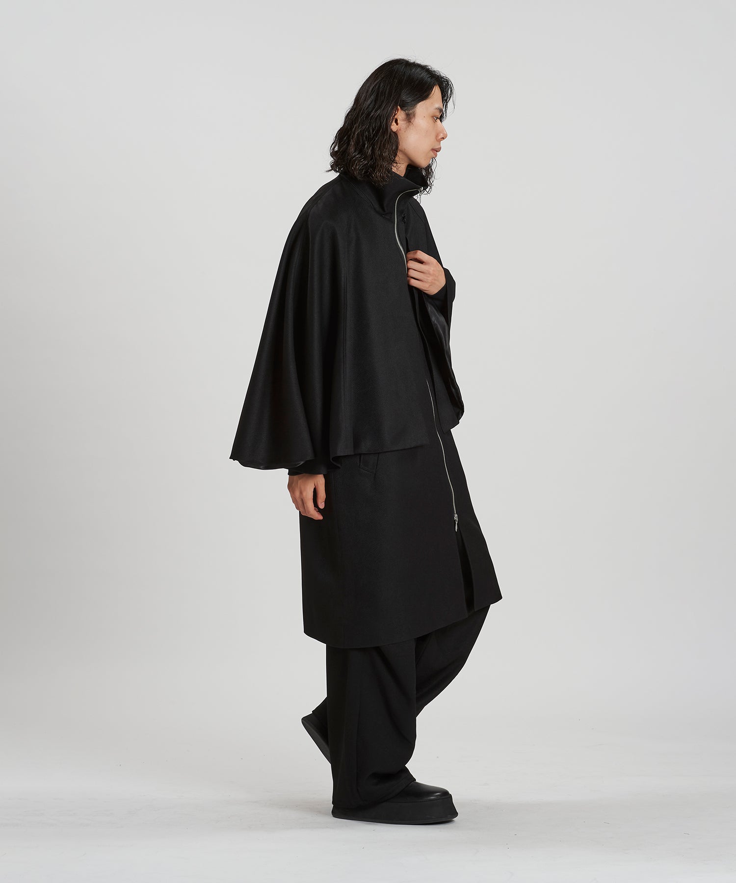 BLACK Model:H180cm