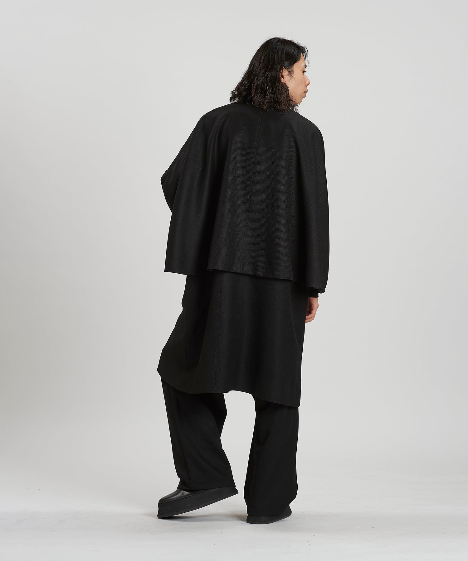 BLACK Model:H180cm