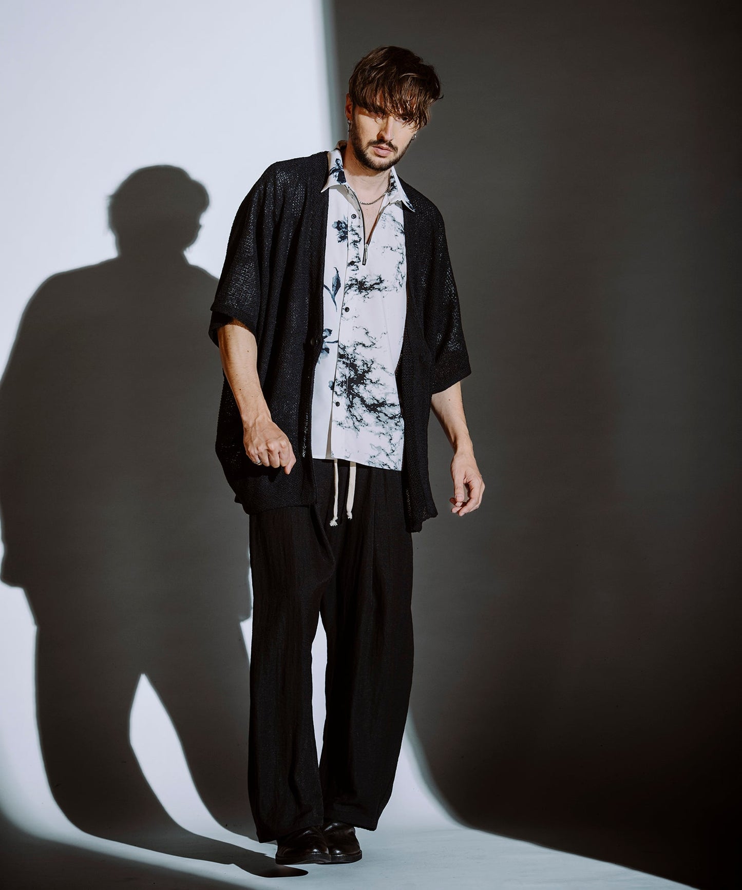 BLACK Model:H182cm