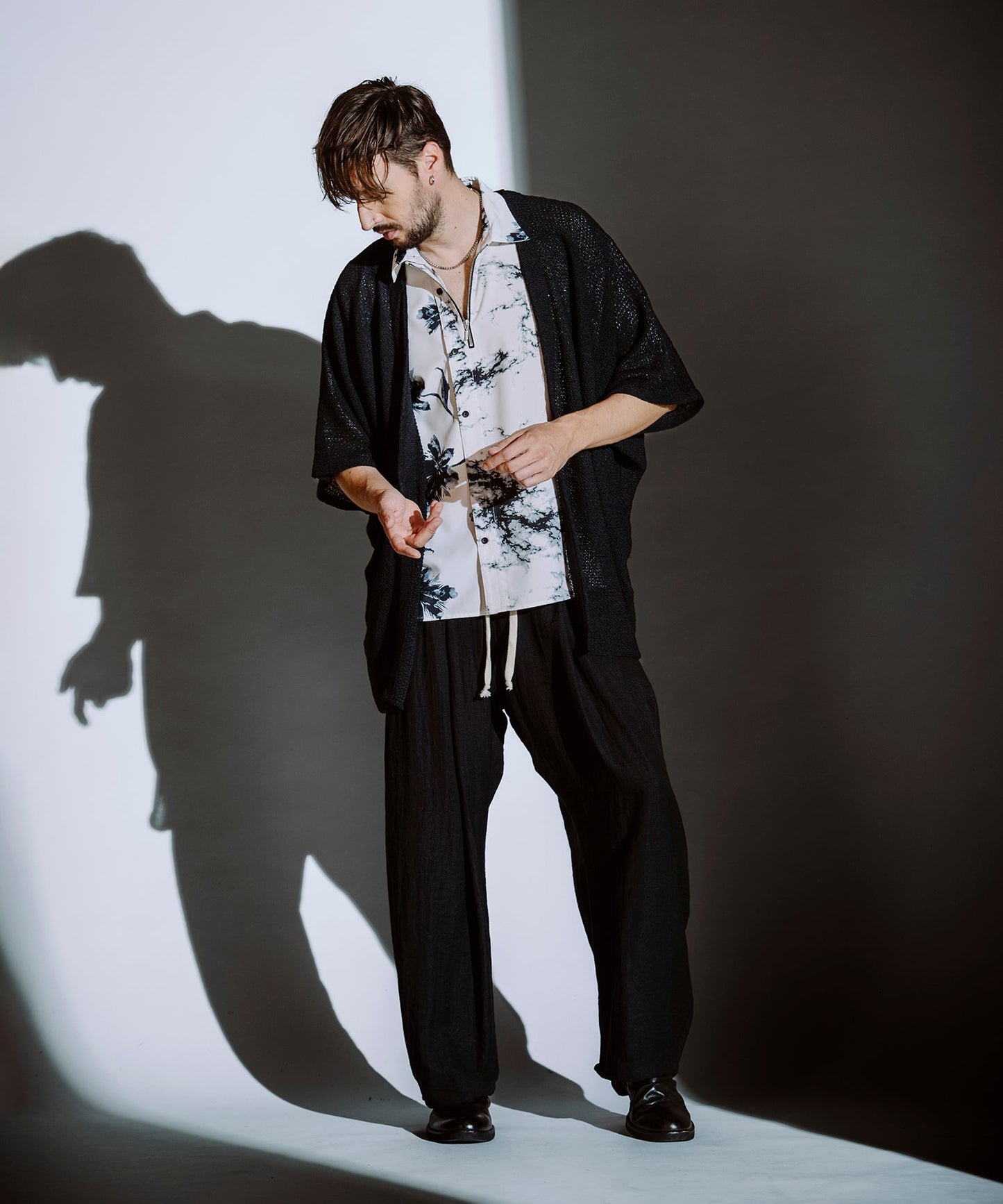 BLACK Model:H182cm