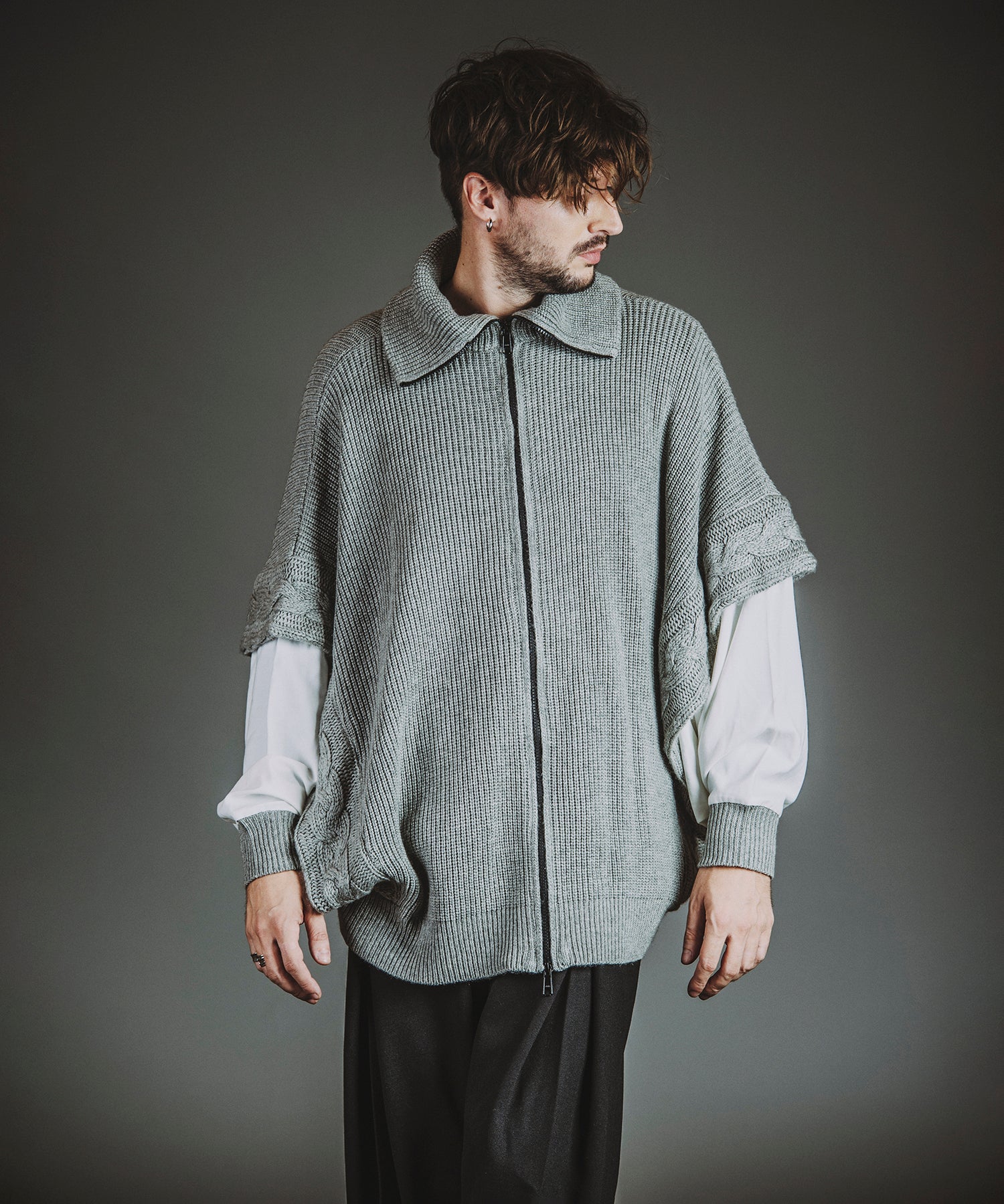 GRAY Model:H182cm