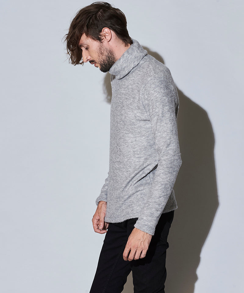 Vicure Lamb Pile Turtleneck Pullover