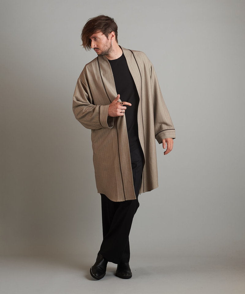Buttonless big long gown