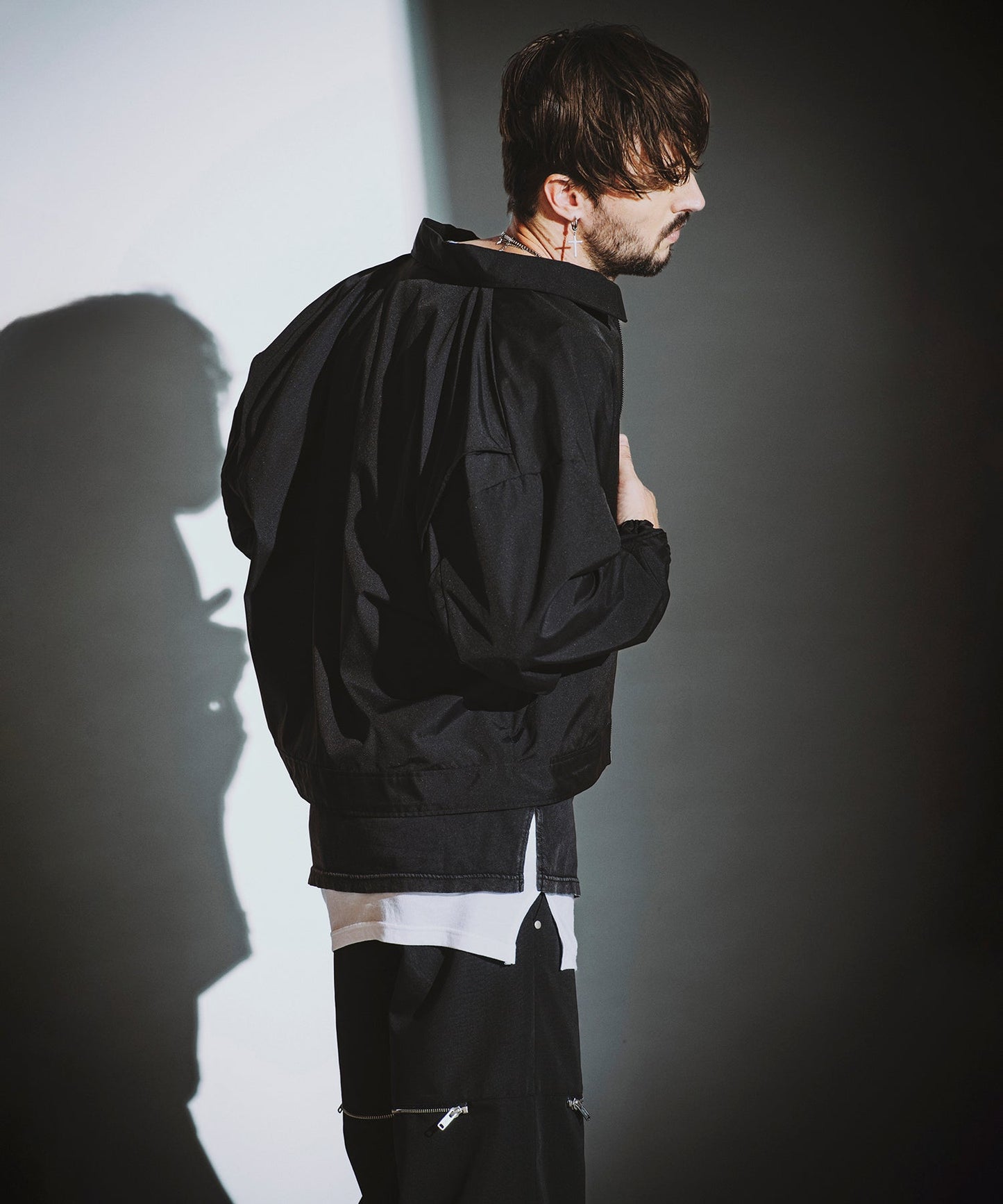 BLACK Model:H182cm