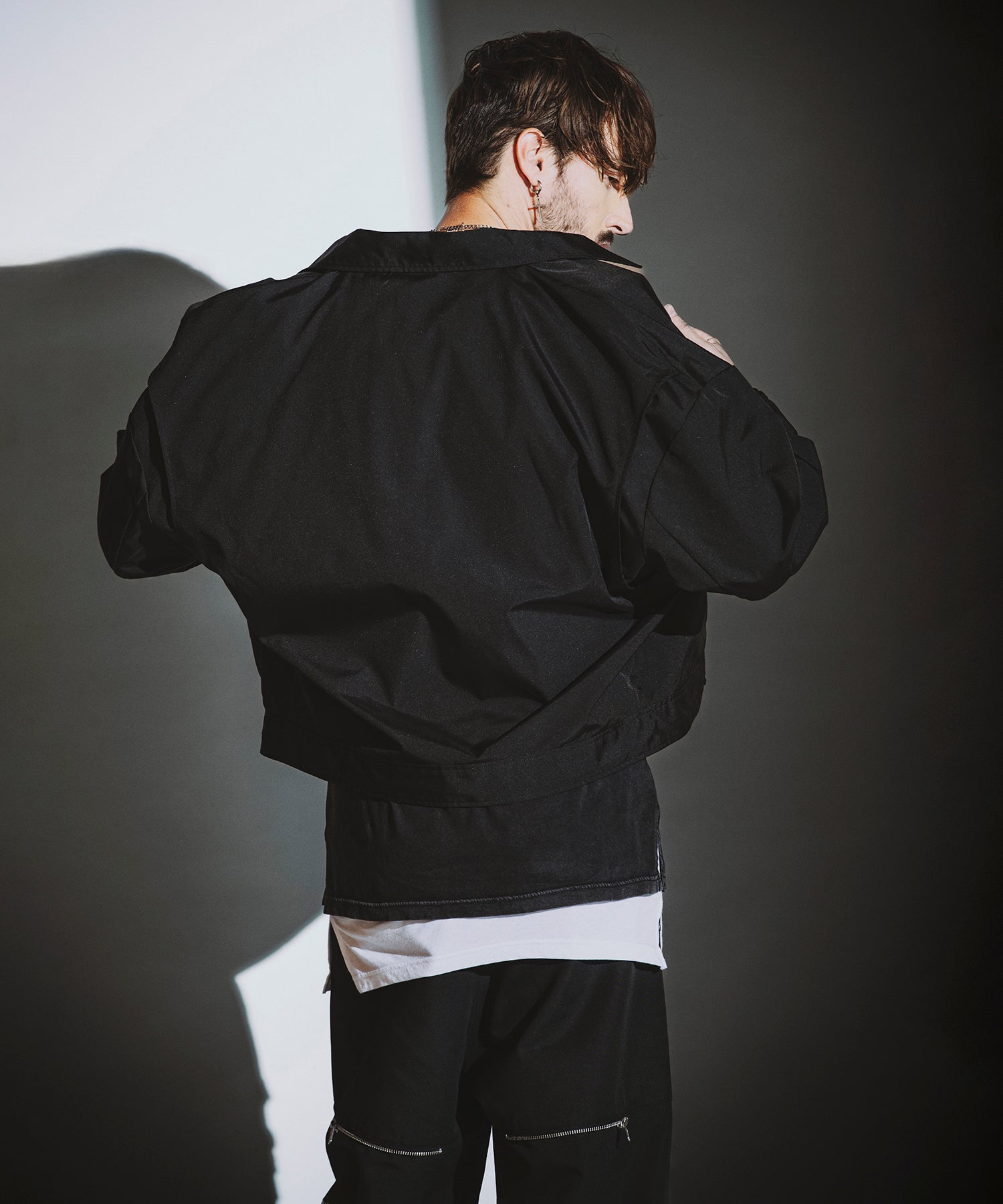 BLACK Model:H182cm