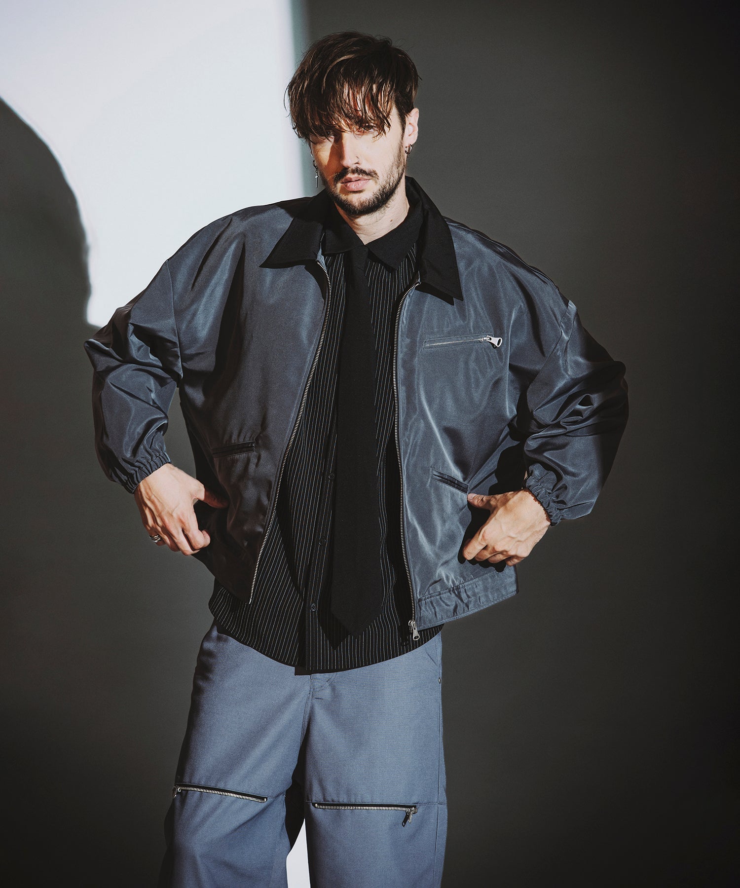 GRAY Model:H182cm