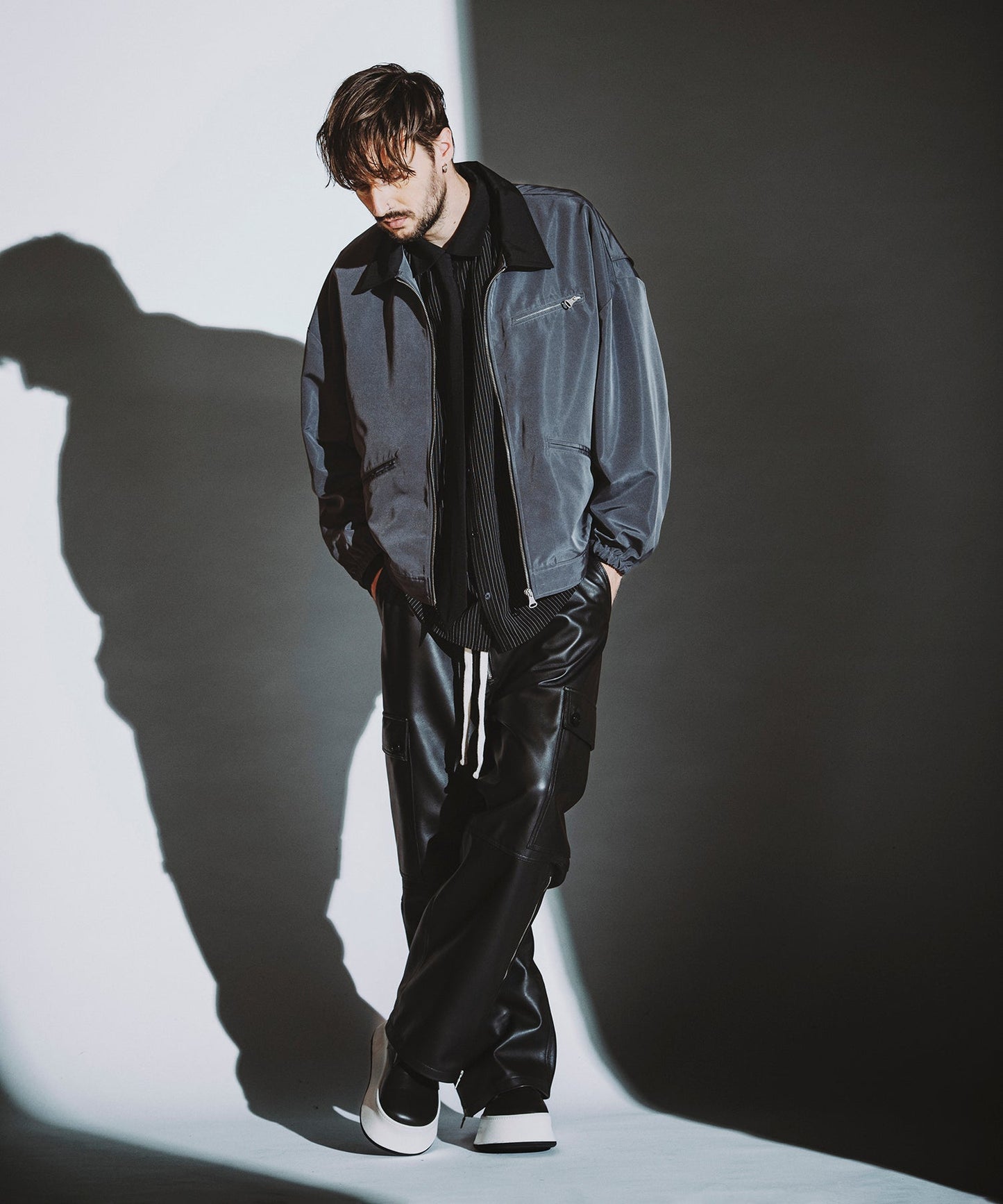 GRAY Model:H182cm