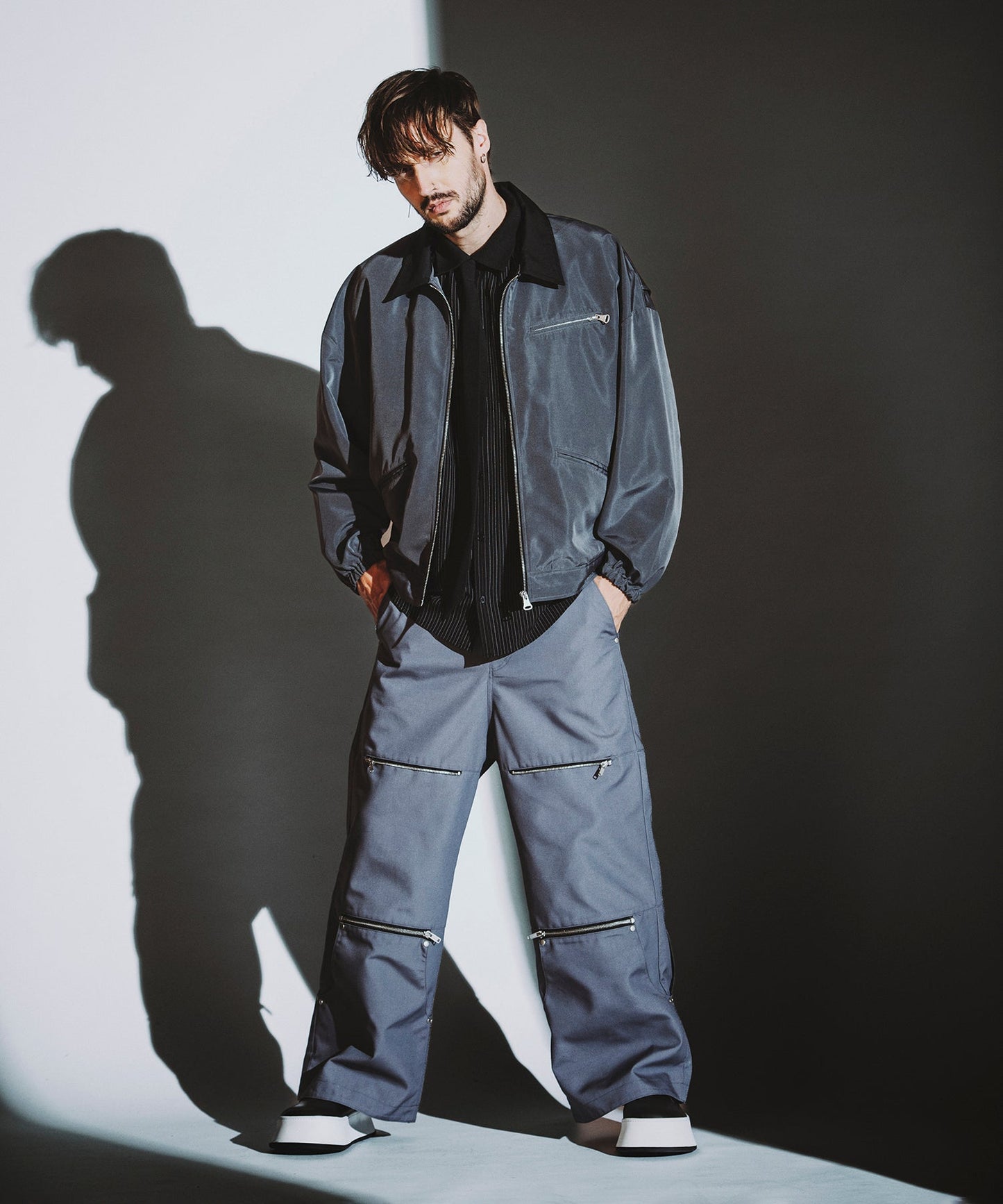 GRAY Model:H182cm