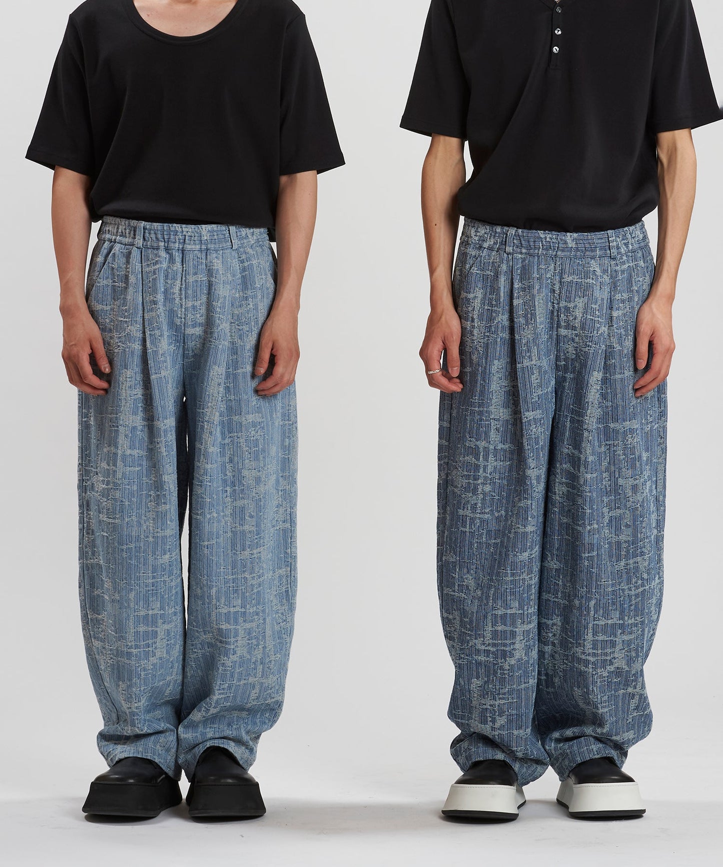 L.BLUE Model:H169cm / BLUE Model:H180cm