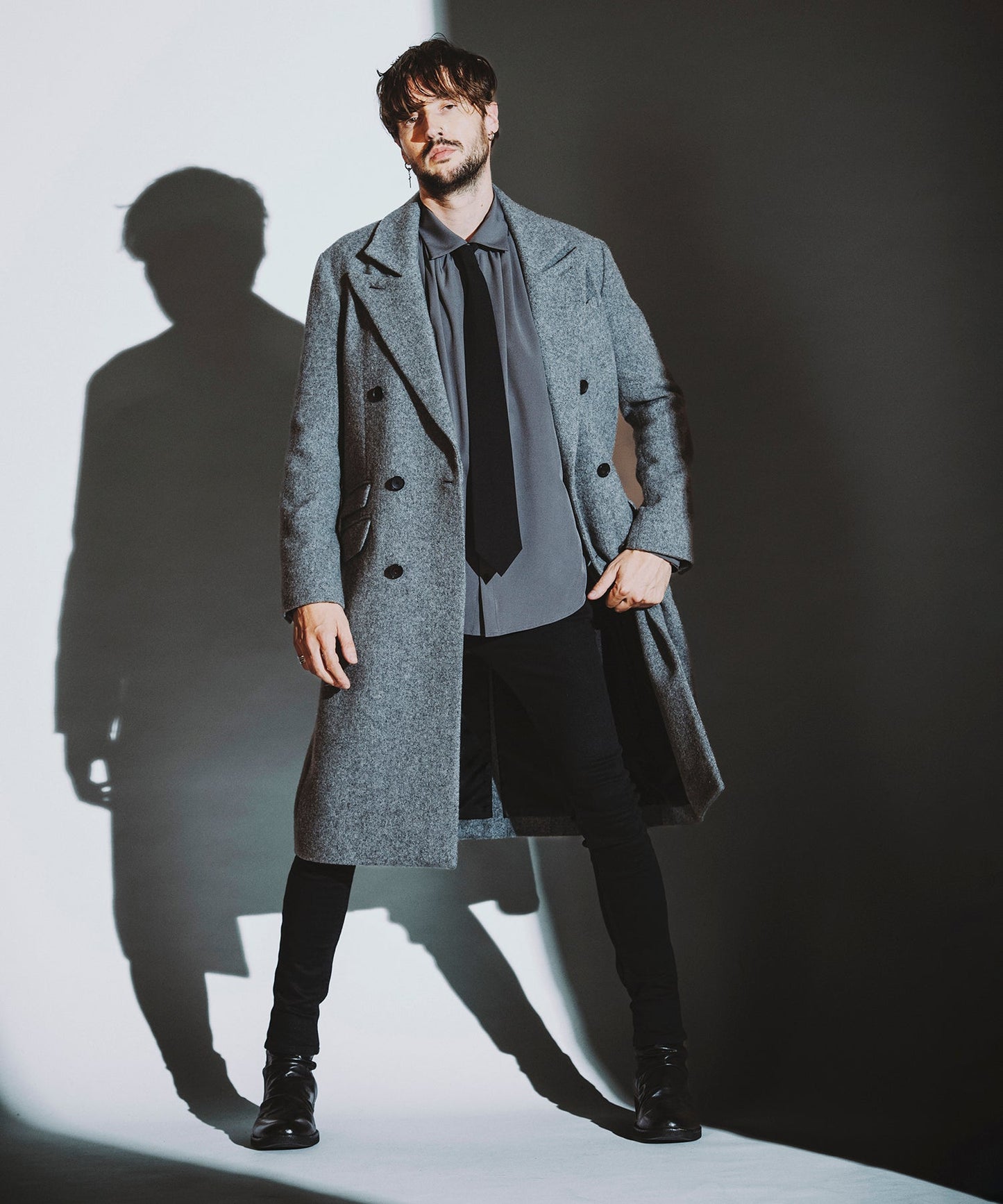 GRAY Model:H182cm