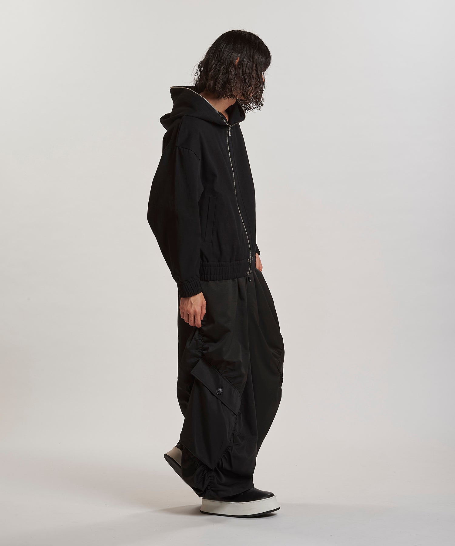 BLACK Model:H180cm