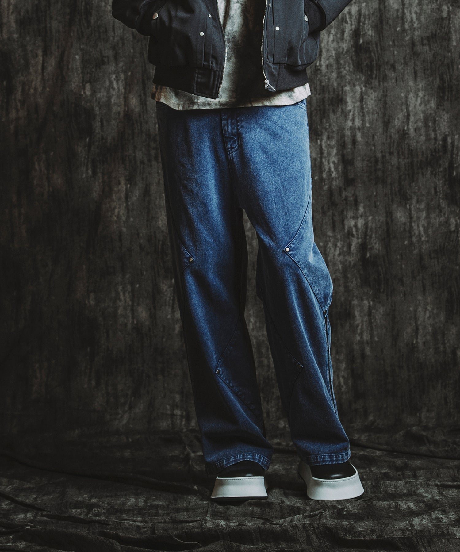 NAVY Model:H182cm