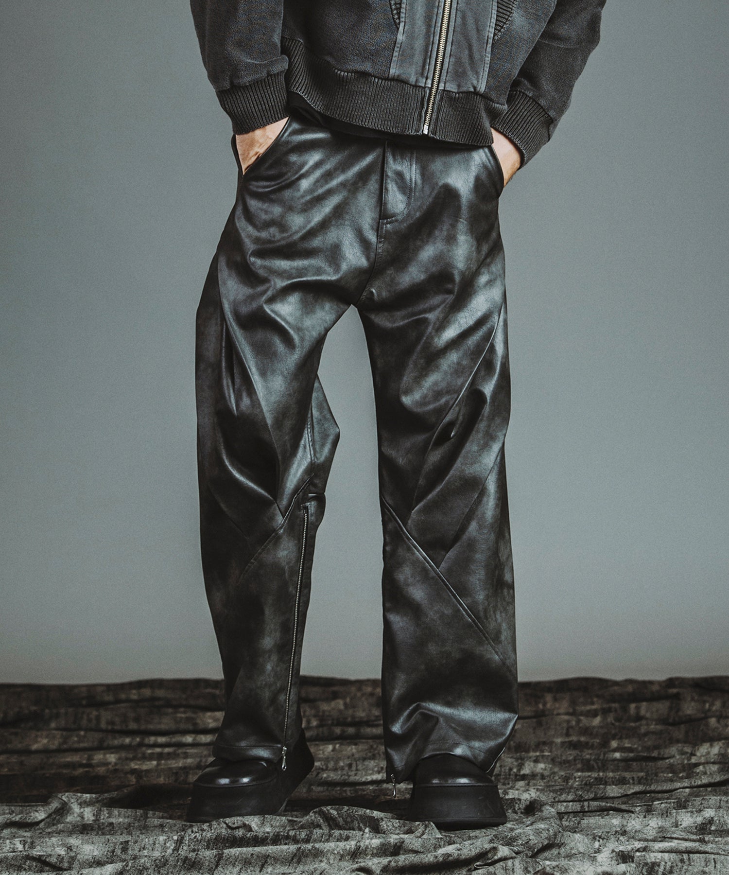 GRAY Model:H182cm