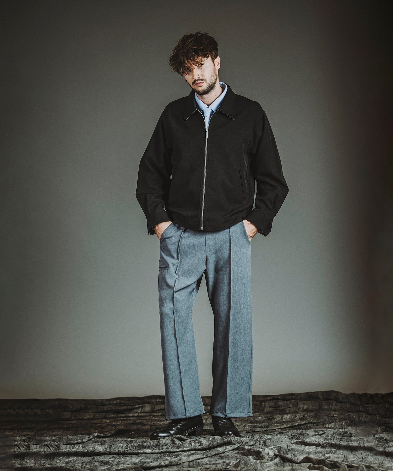 BLACK Model:H182cm