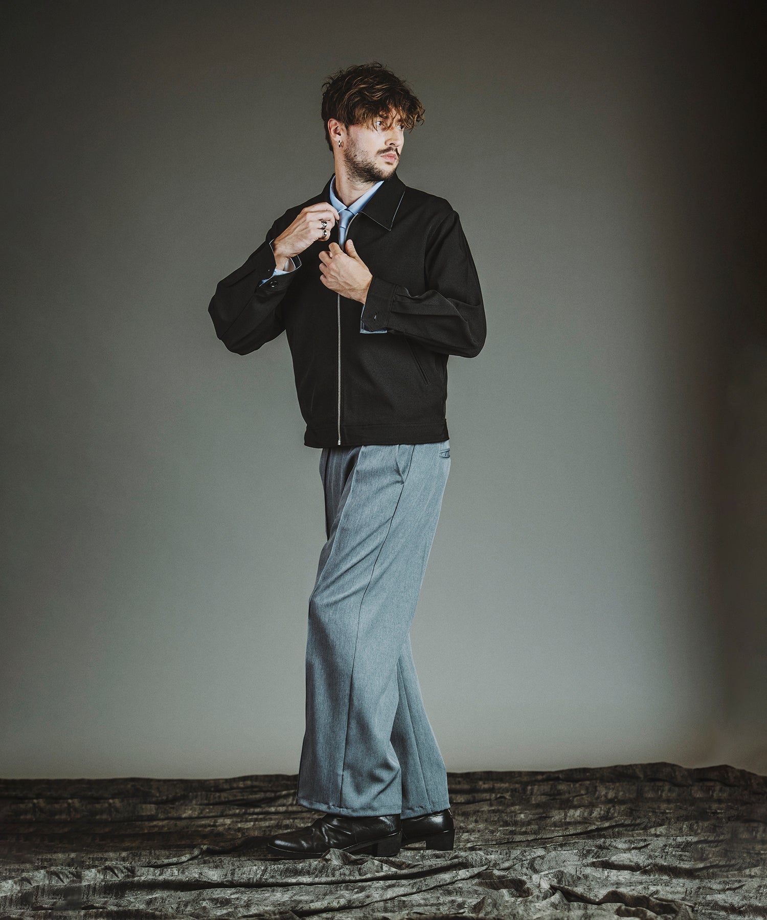 BLACK Model:H182cm