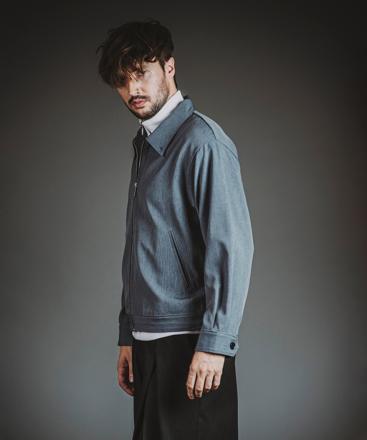 GRAY Model:H182cm