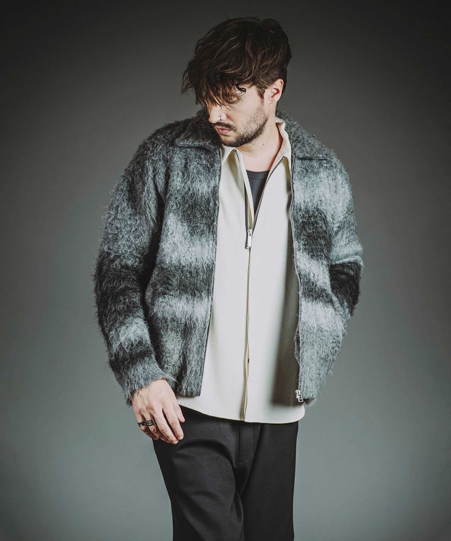 GRAY Model:H182cm