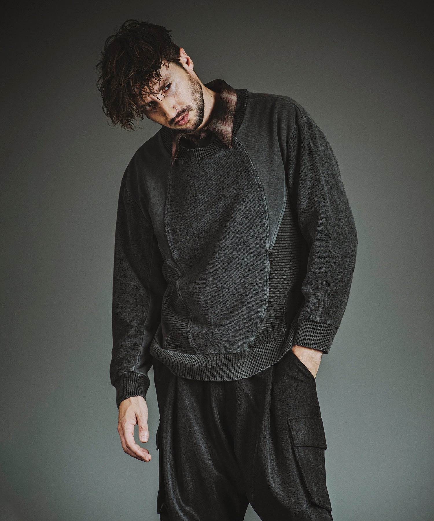 GRAY Model:H182cm