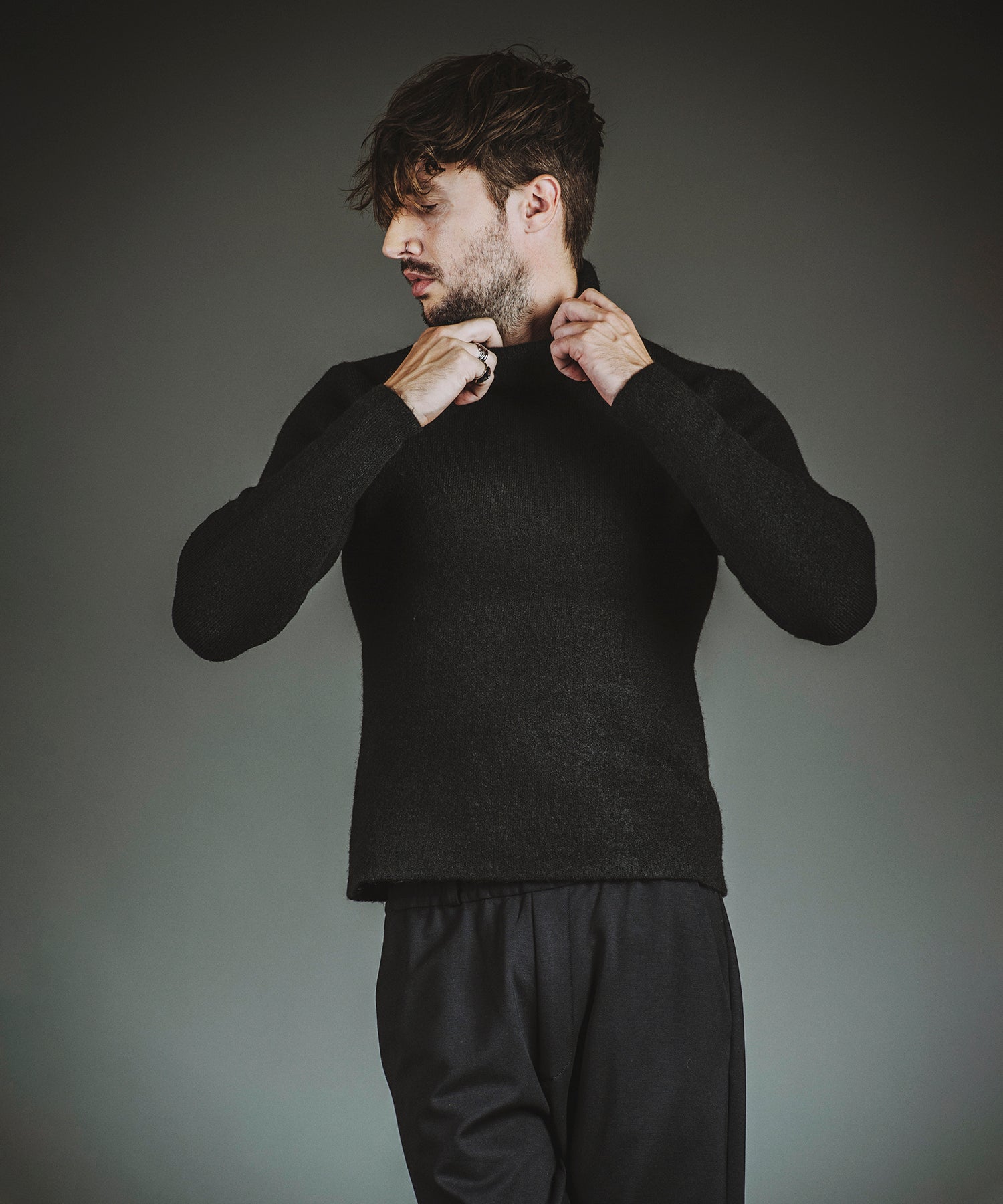 BLACK Model:H182cm