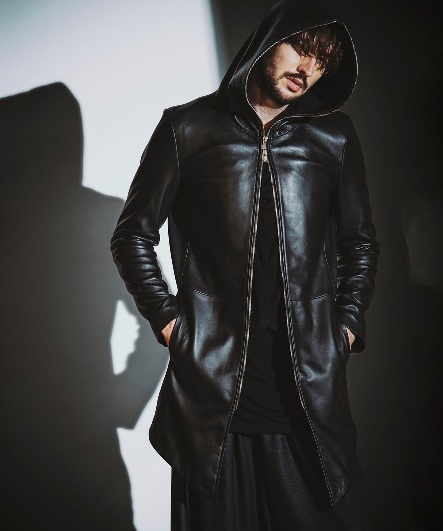 BLACK Model:H182cm