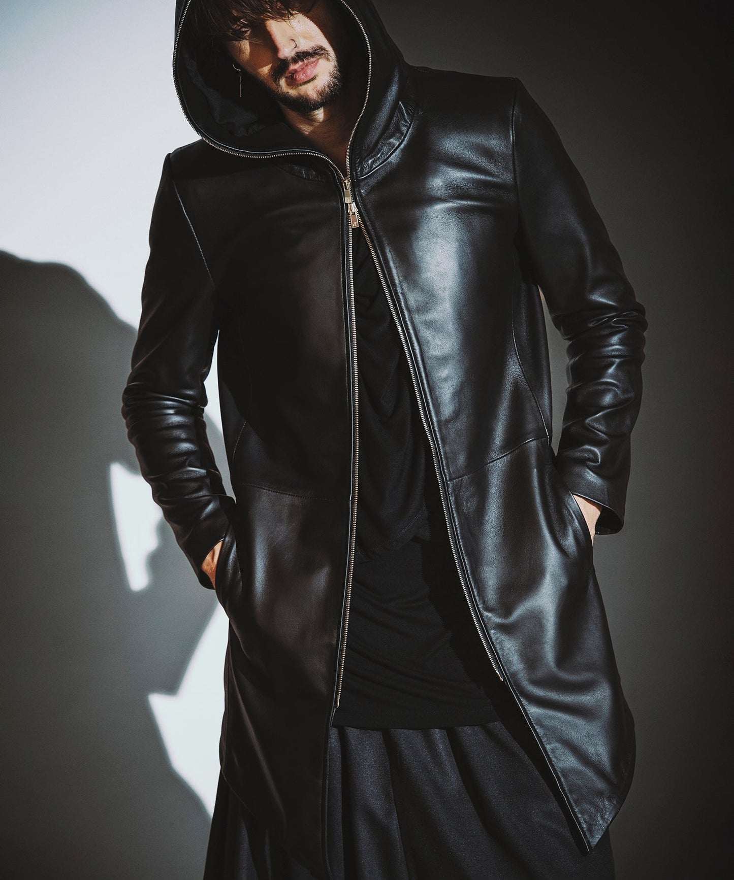 BLACK Model:H182cm