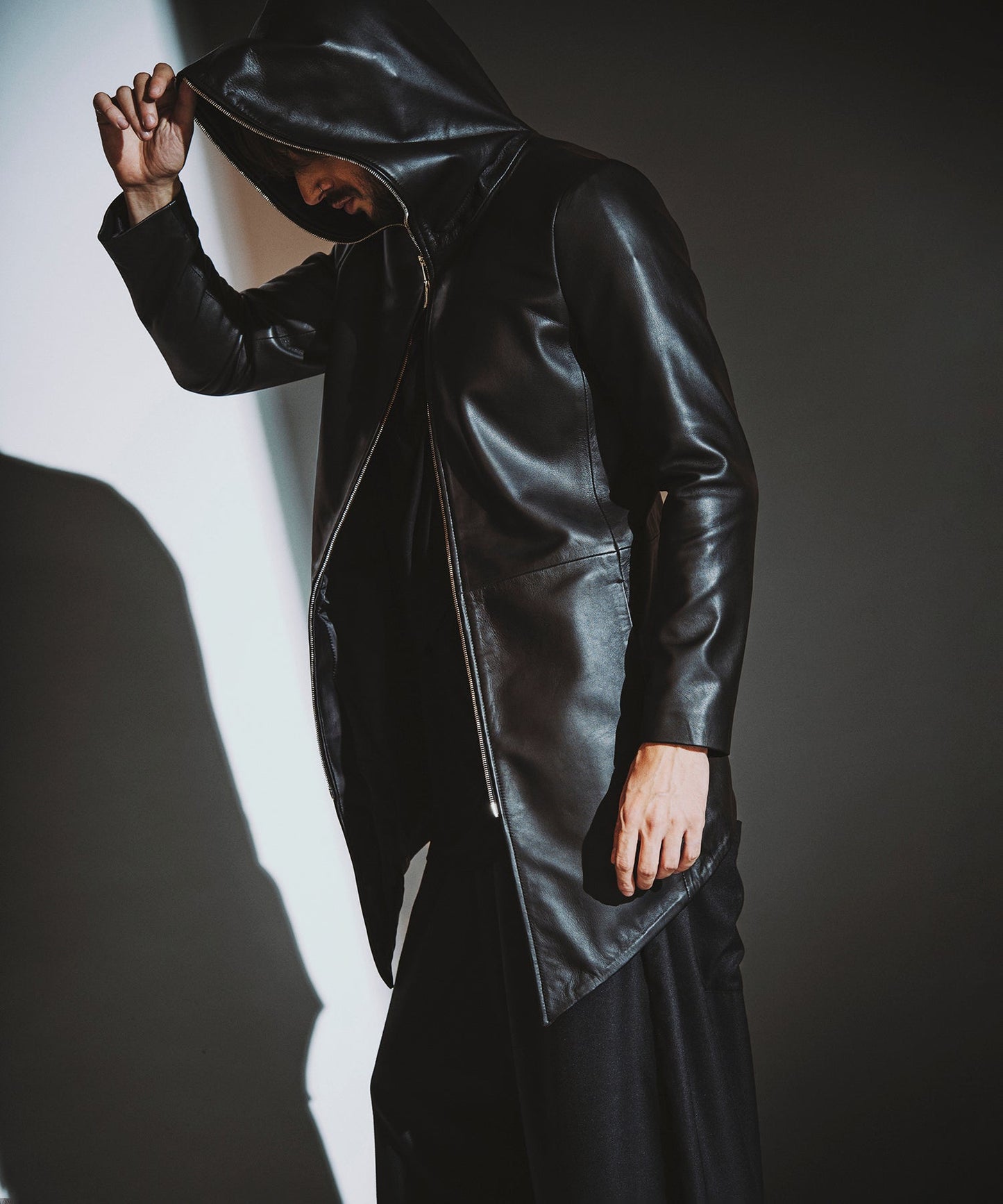 BLACK Model:H182cm