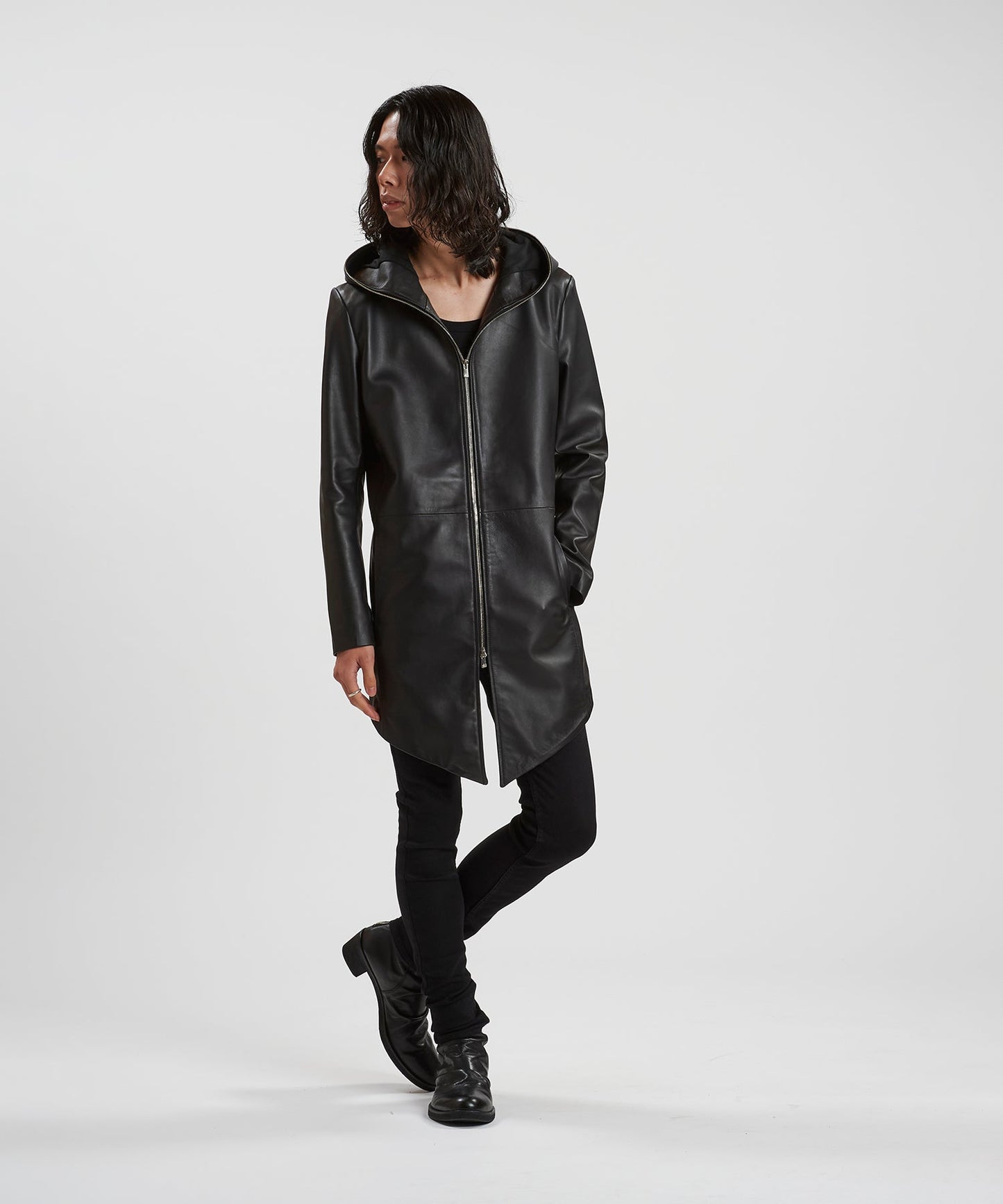 BLACK Model:H180cm