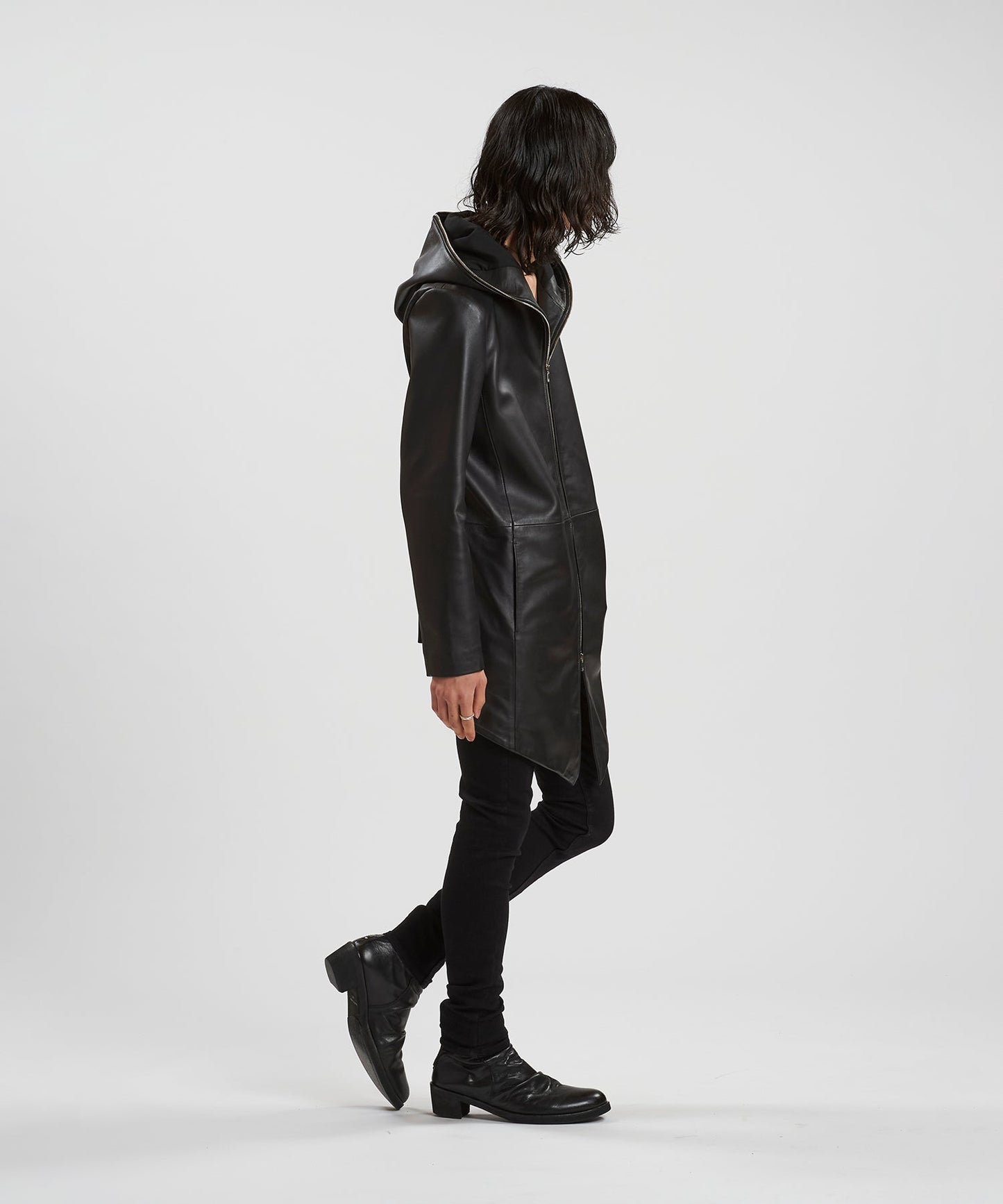 BLACK Model:H180cm