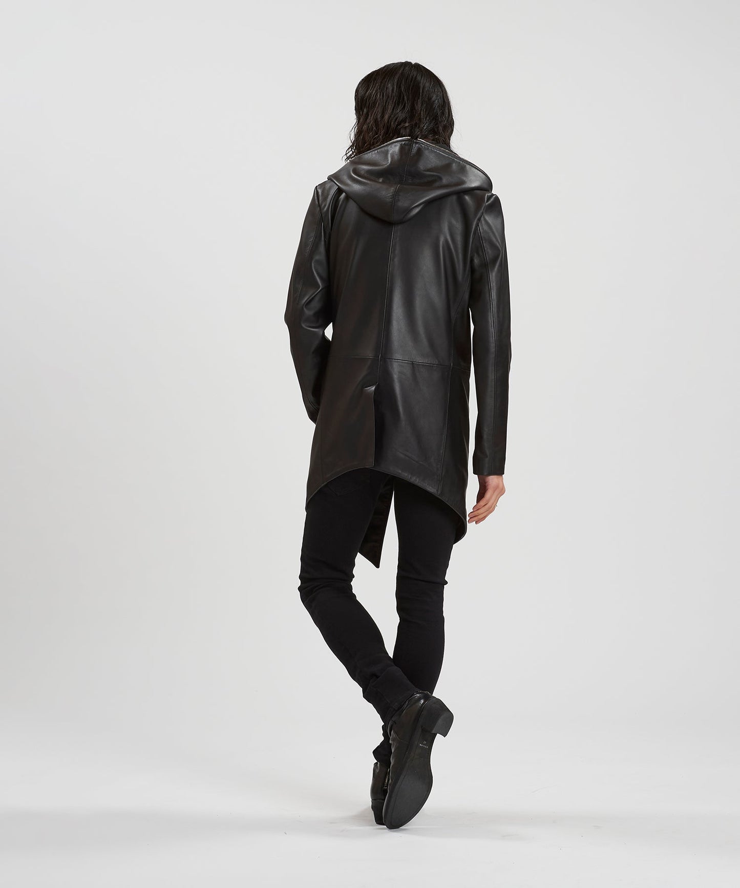 BLACK Model:H180cm