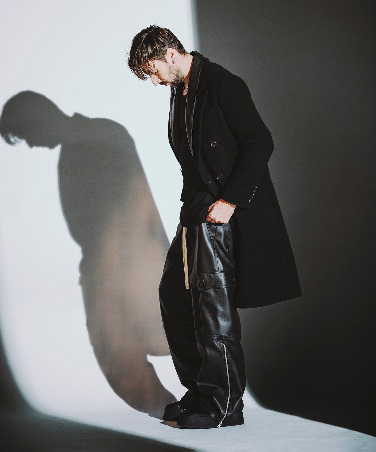 BLACK Model:H182cm